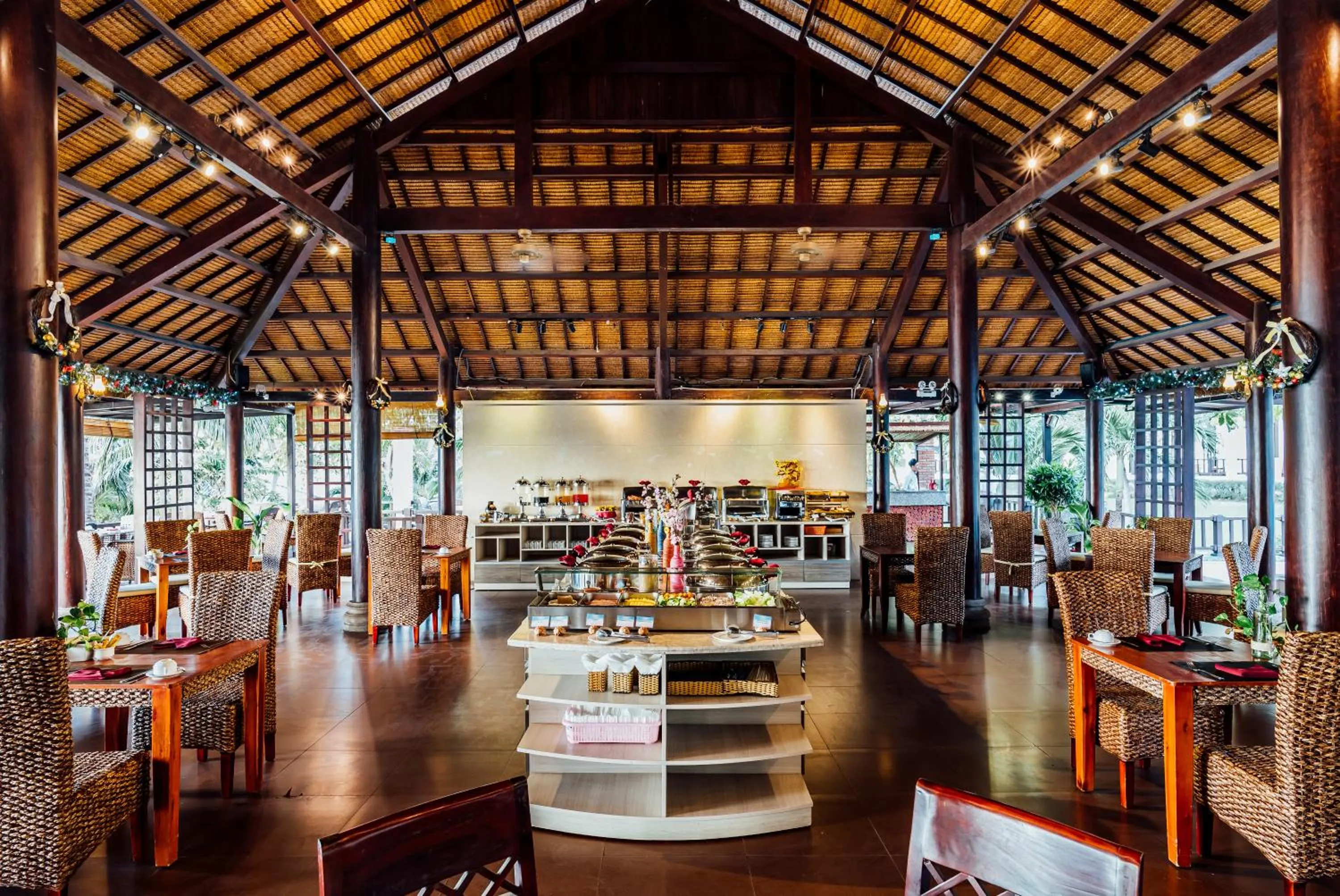 Restaurant/places to eat in Lotus Muine Resort & Spa