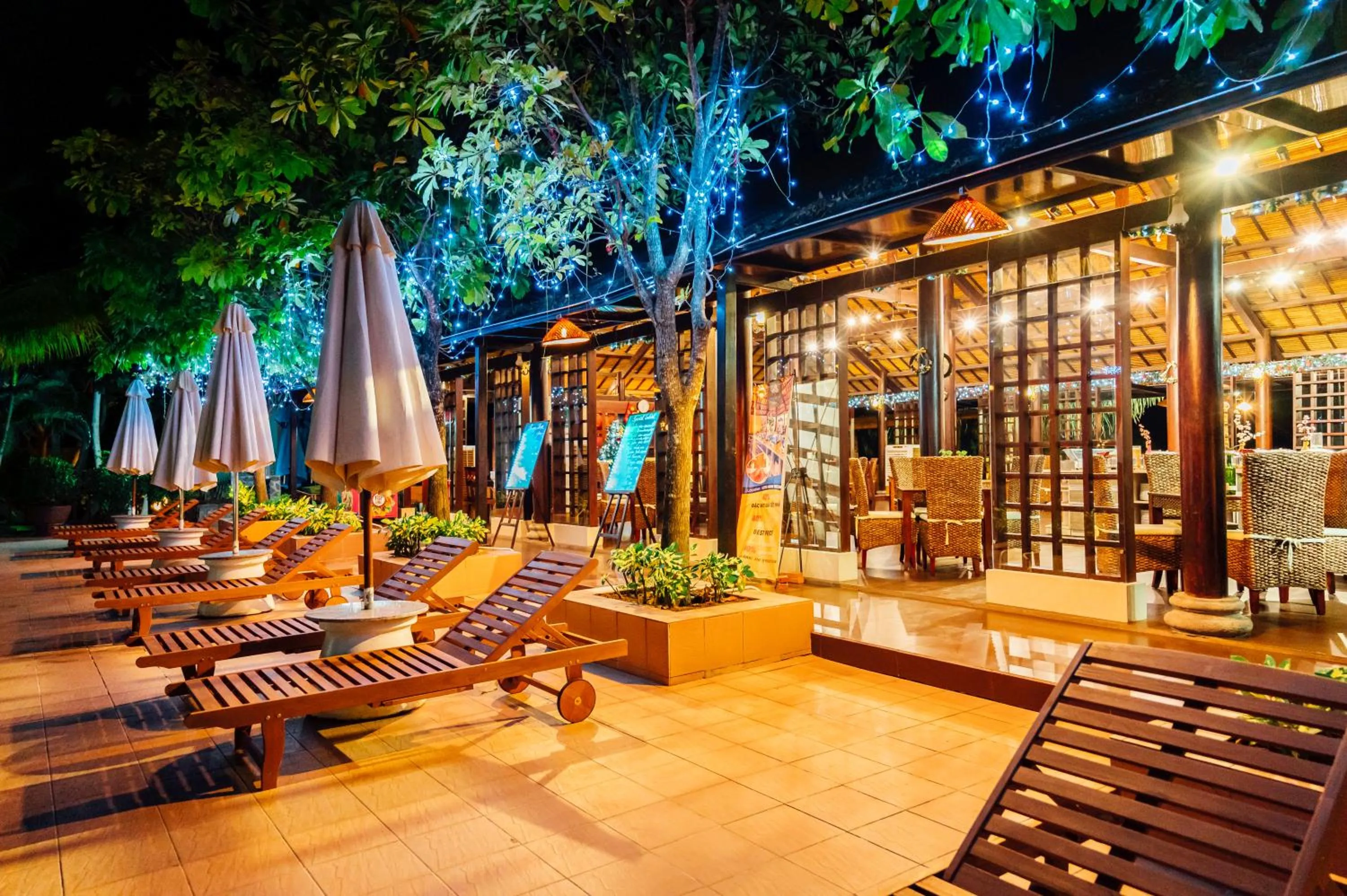 Restaurant/places to eat in Lotus Muine Resort & Spa