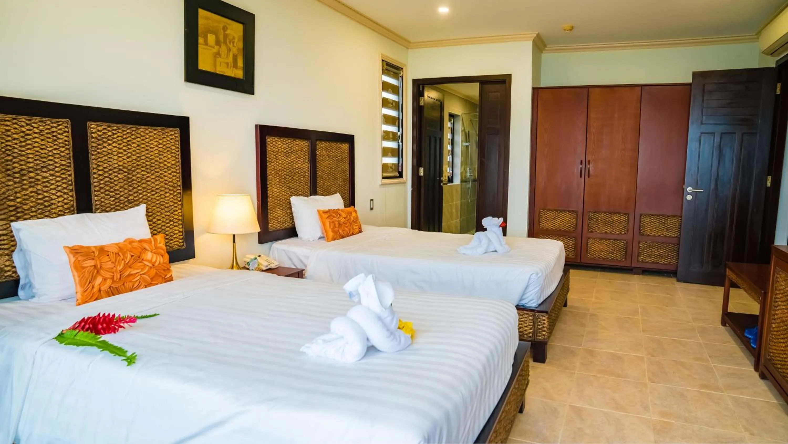 Bed in Lotus Muine Resort & Spa