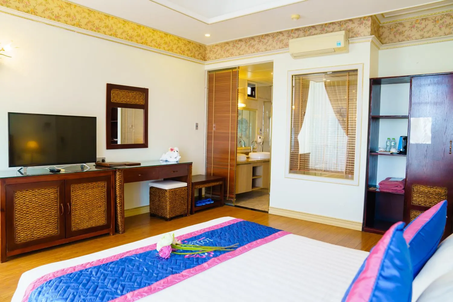 Bedroom, Bed in Lotus Muine Resort & Spa