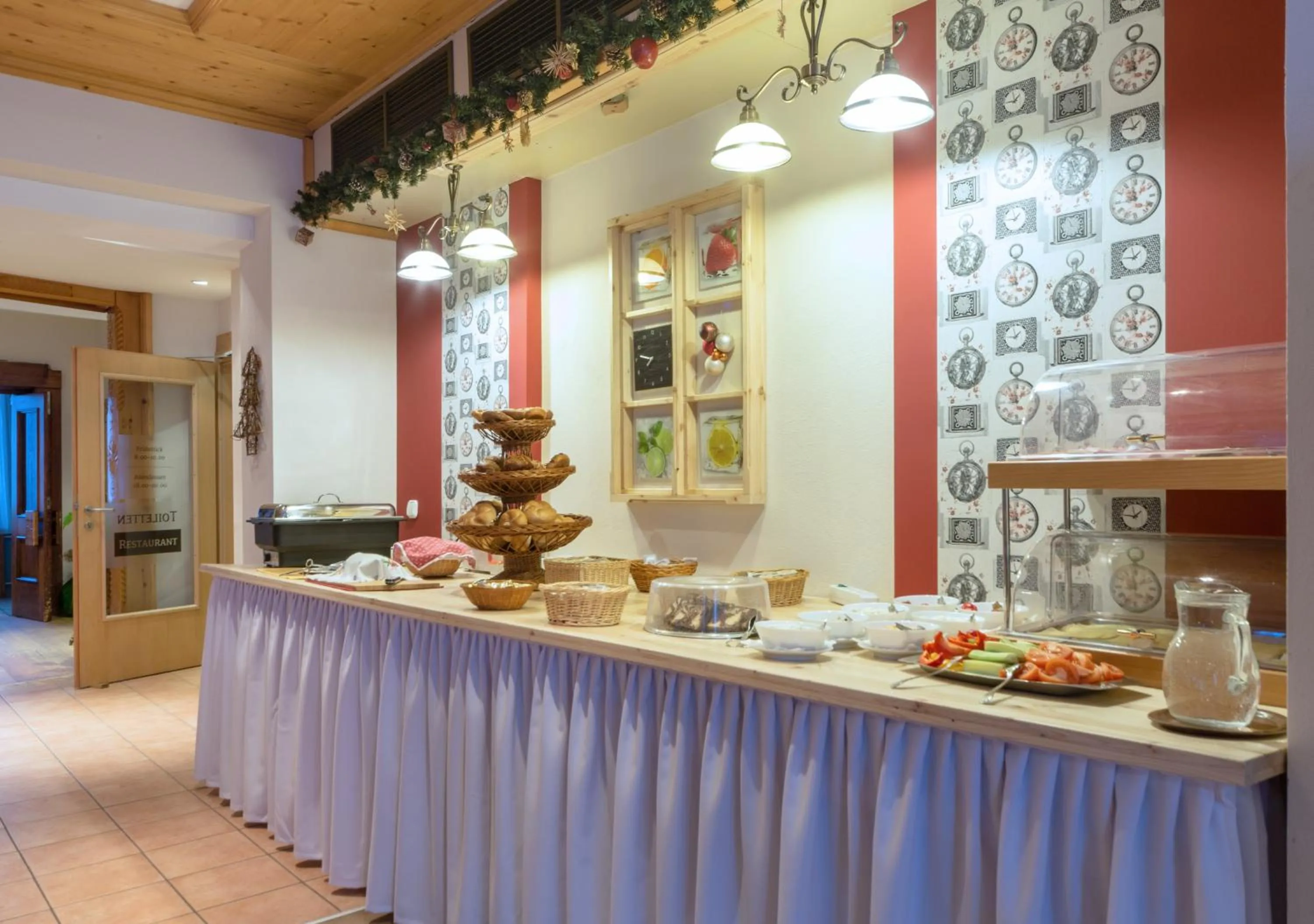 Restaurant/places to eat in Hotel Aquamarin