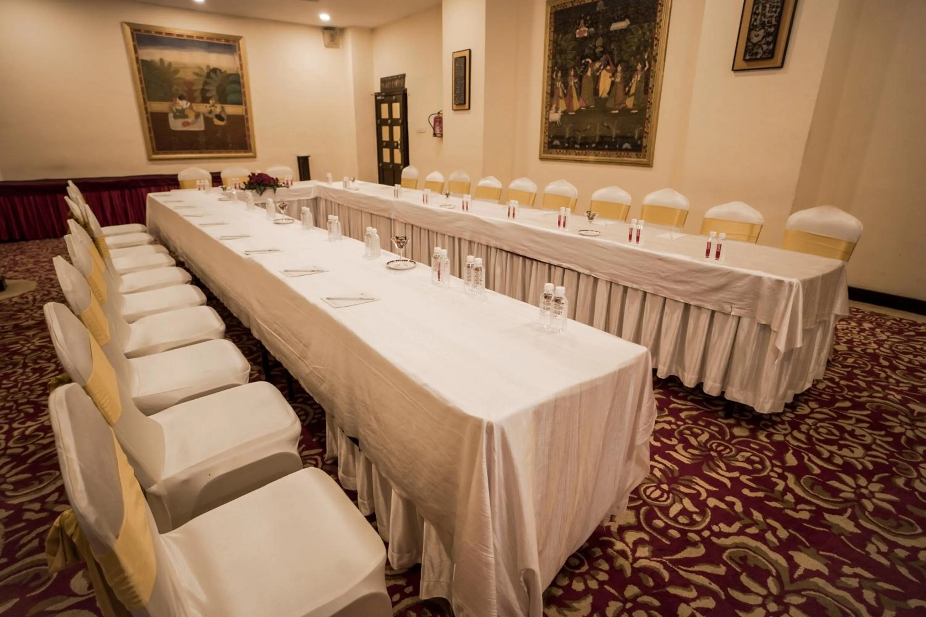 Meeting/conference room in Ambassador Ajanta Hotel, Aurangabad