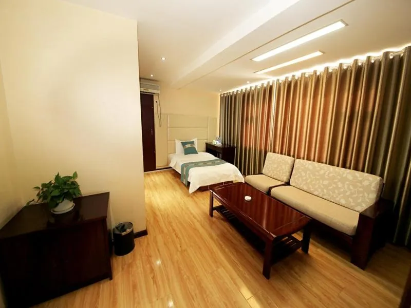 Bed in Thank Inn Chain Hotel Gansu Wuwei Fenghuang Road