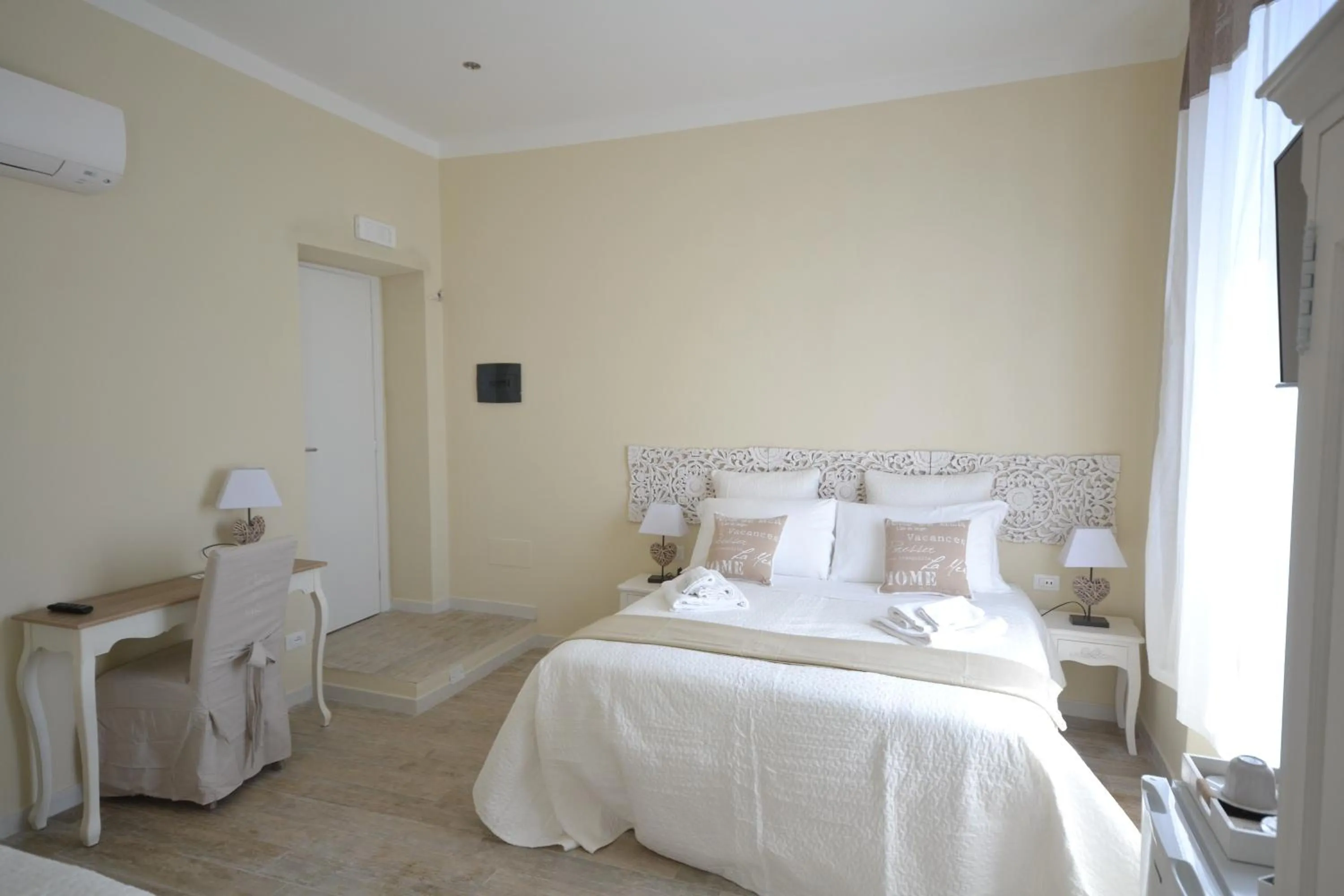 Day, Bed in Affittacamere Casa Dane'