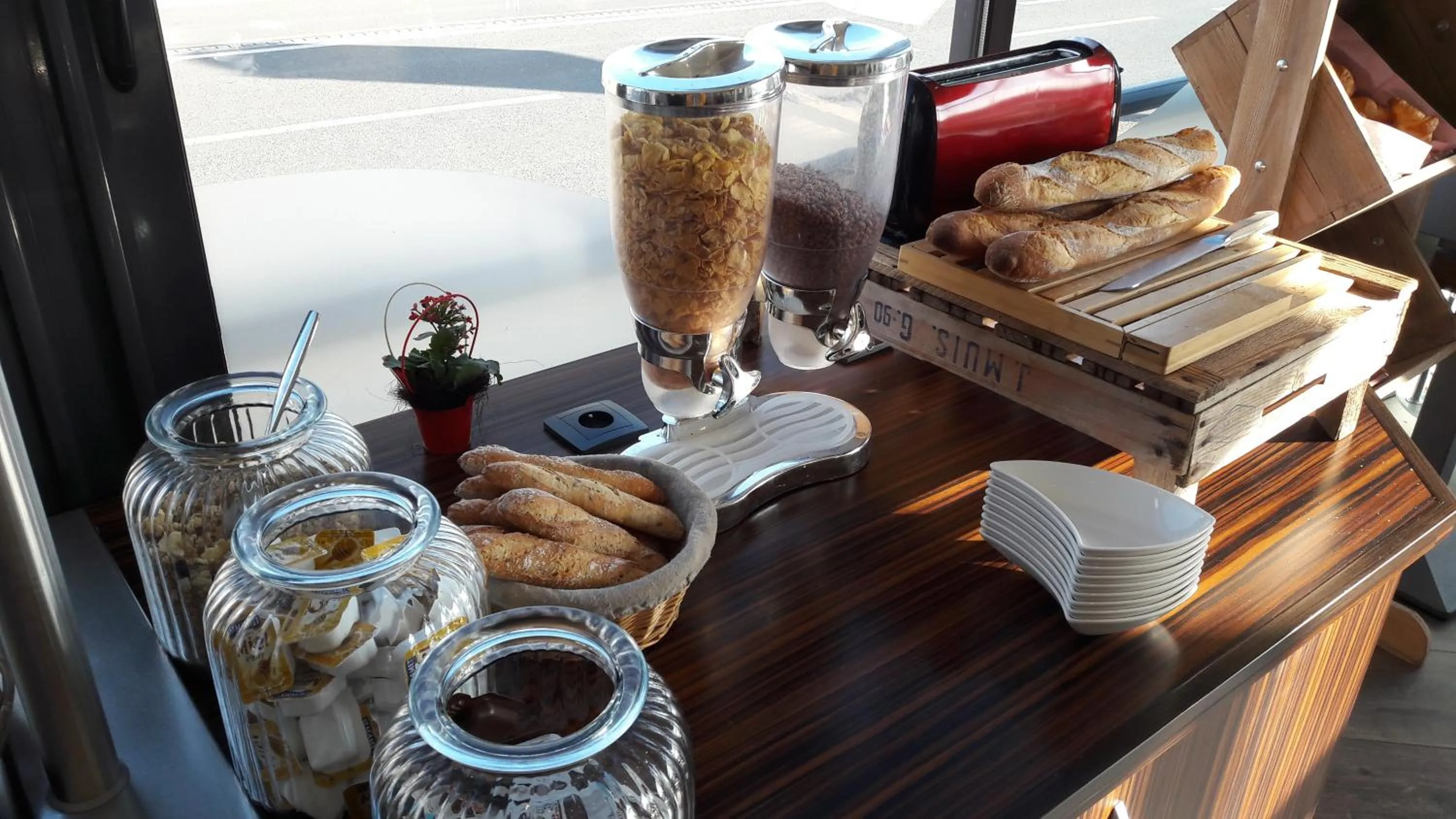 Food in Hotel De Loire et Restaurant Les Bateliers