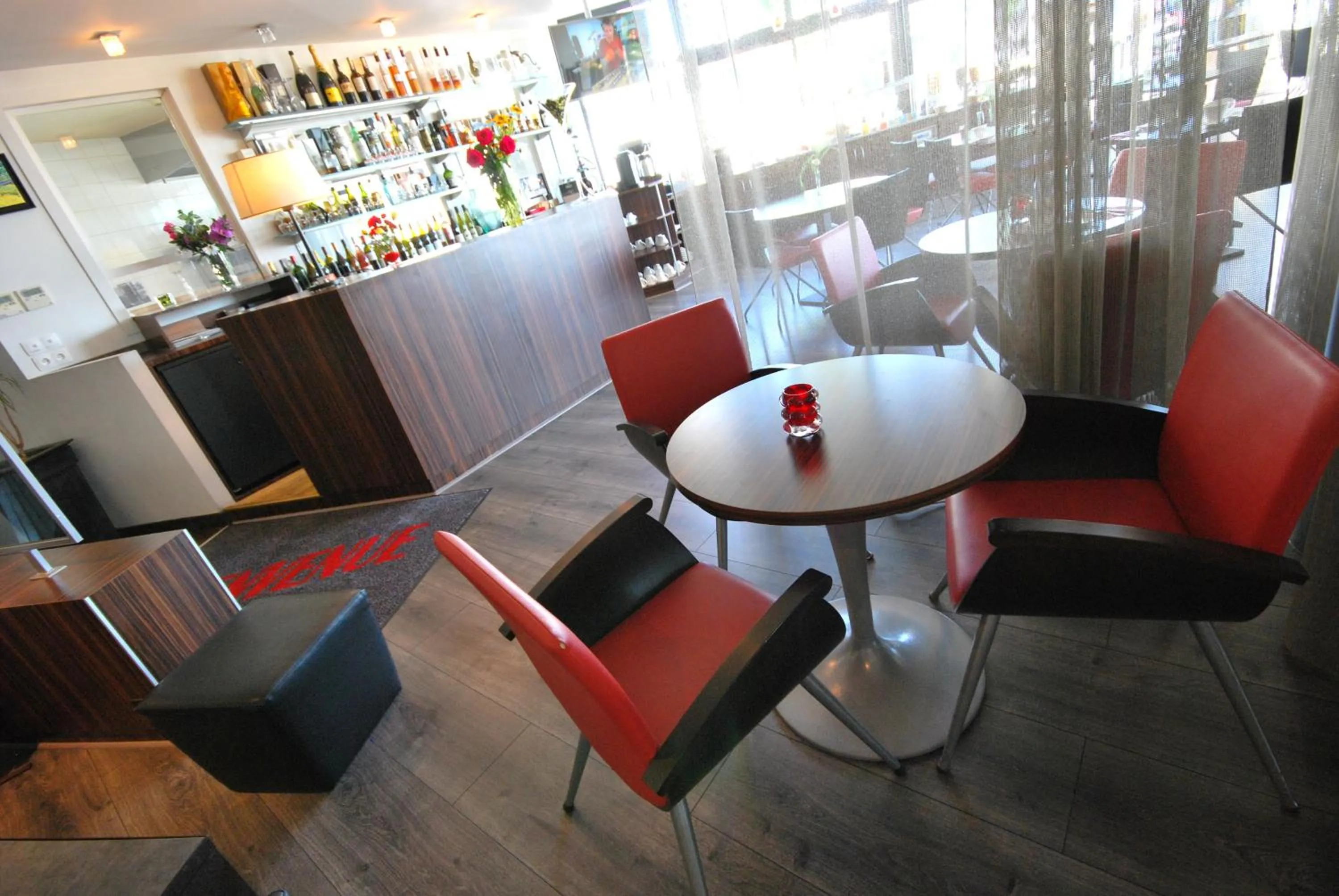 Day in Hotel De Loire et Restaurant Les Bateliers