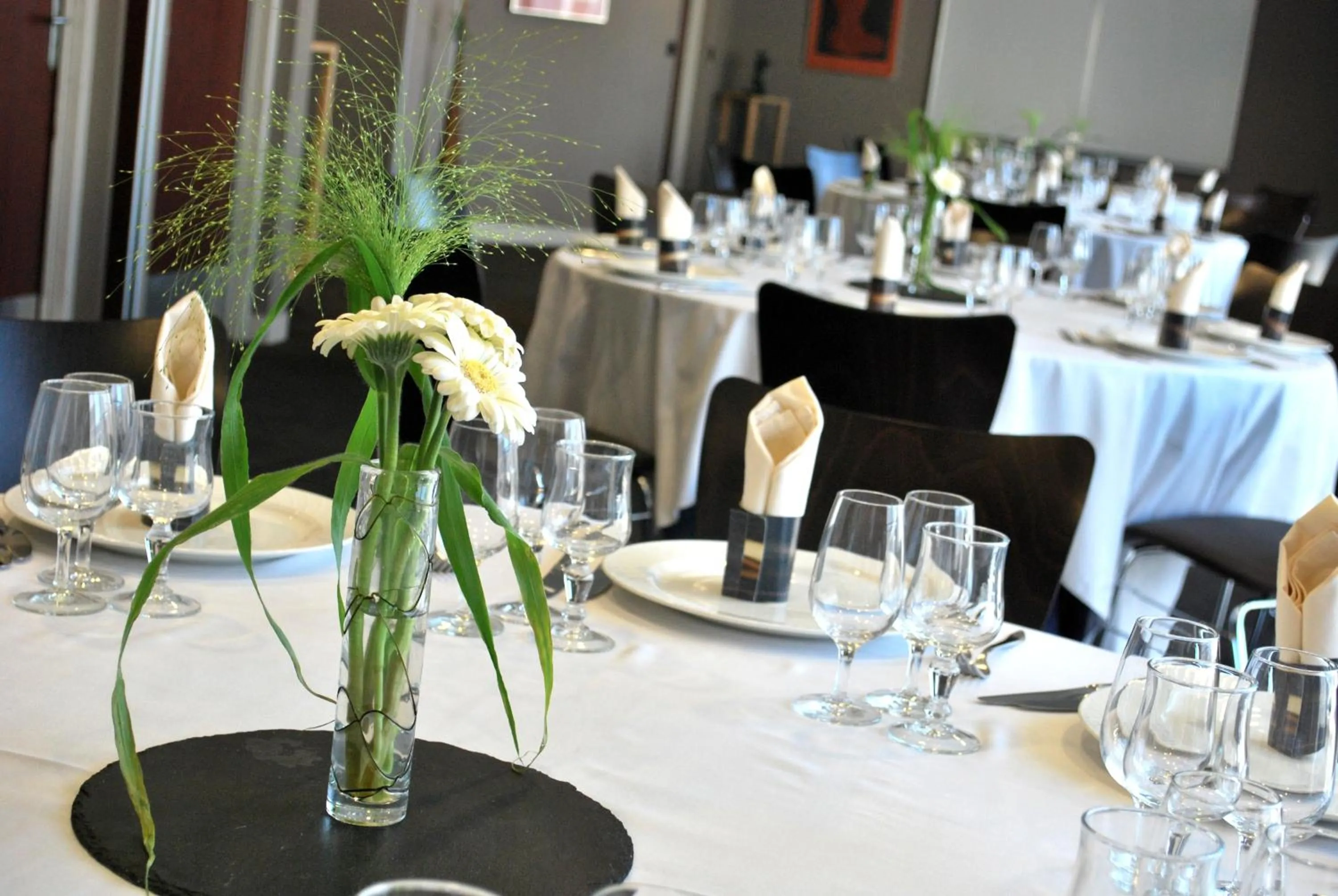 Banquet/Function facilities in Hotel De Loire et Restaurant Les Bateliers