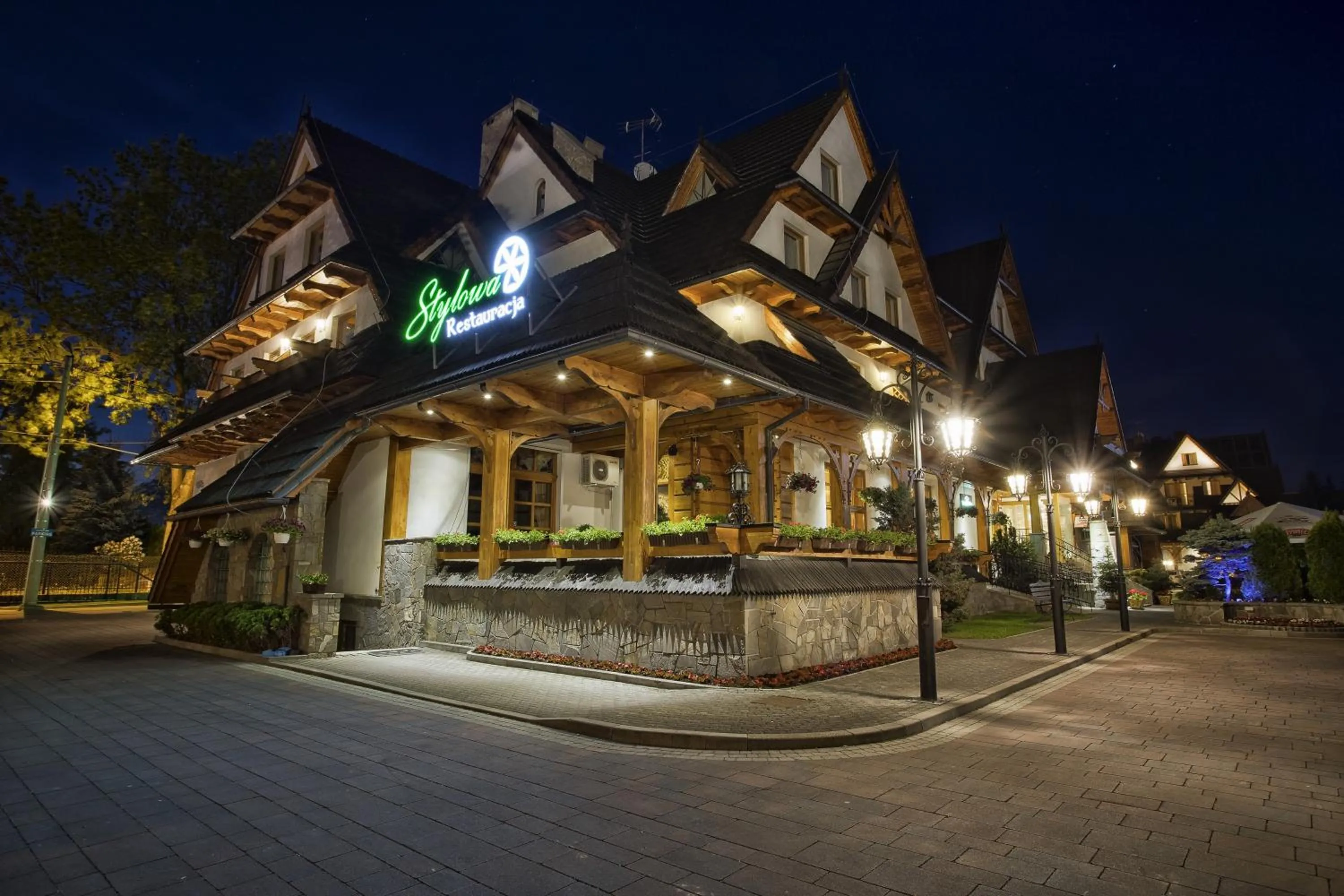 Facade/entrance in Hotel Toporów