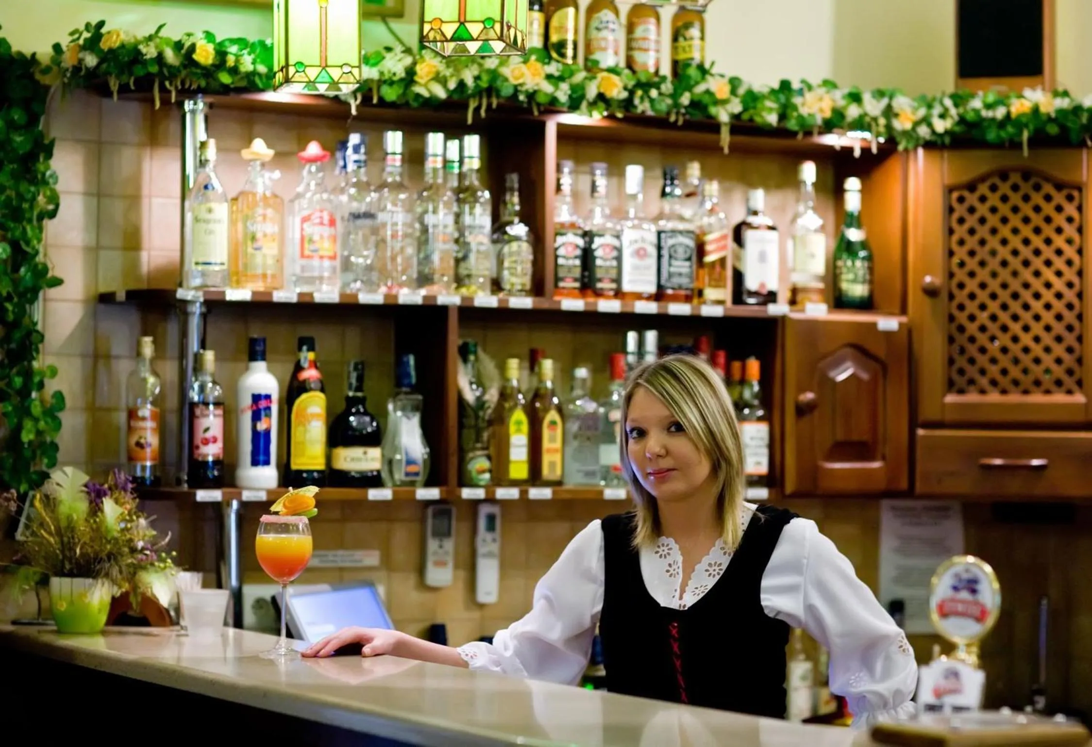 Lounge or bar in Hotel Toporów