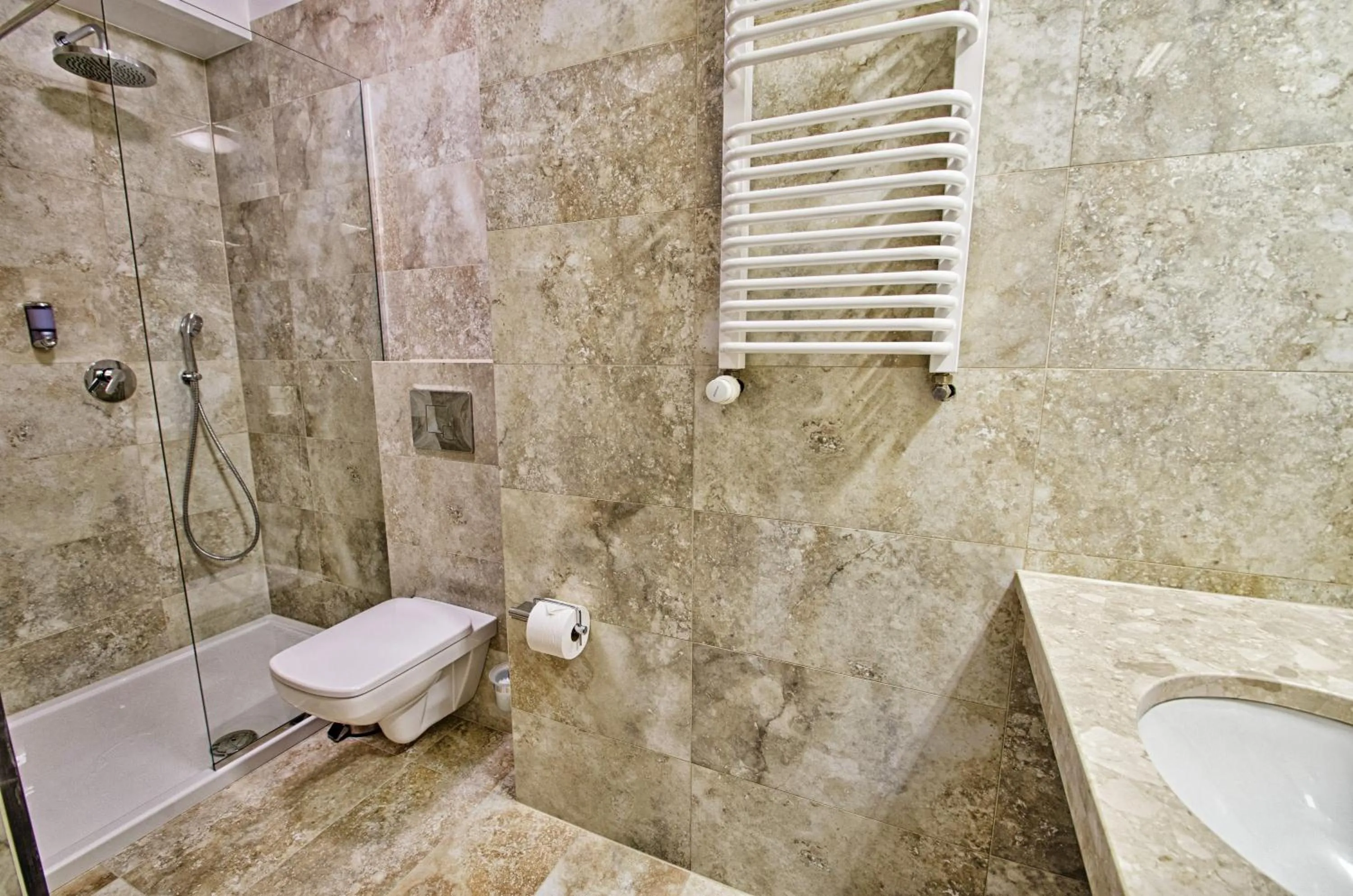 Photo of the whole room in Hotel Toporów