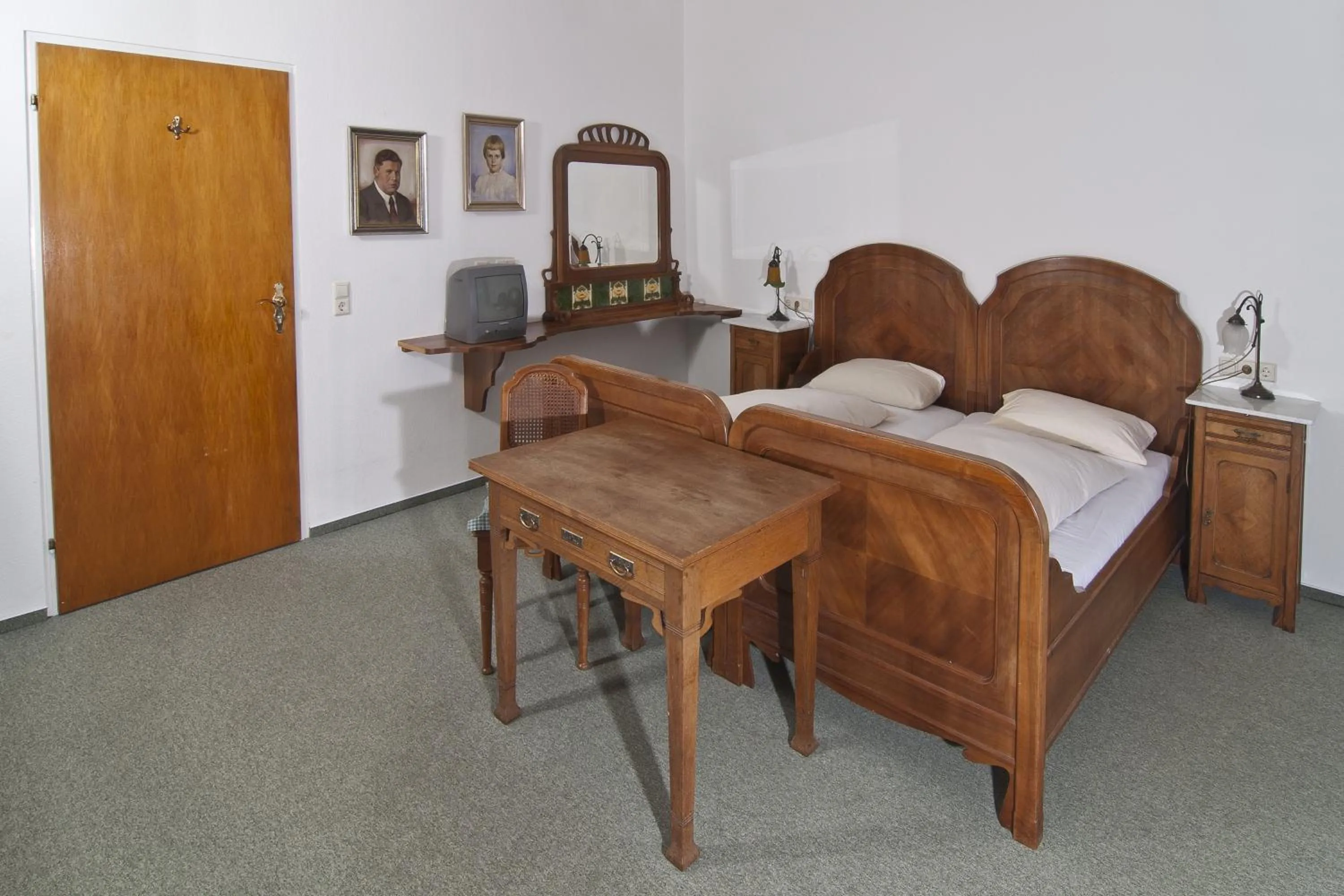 Photo of the whole room, Bed in Action Forest Hotel - Kletterwald - Lasertag - nähe Badeparadies