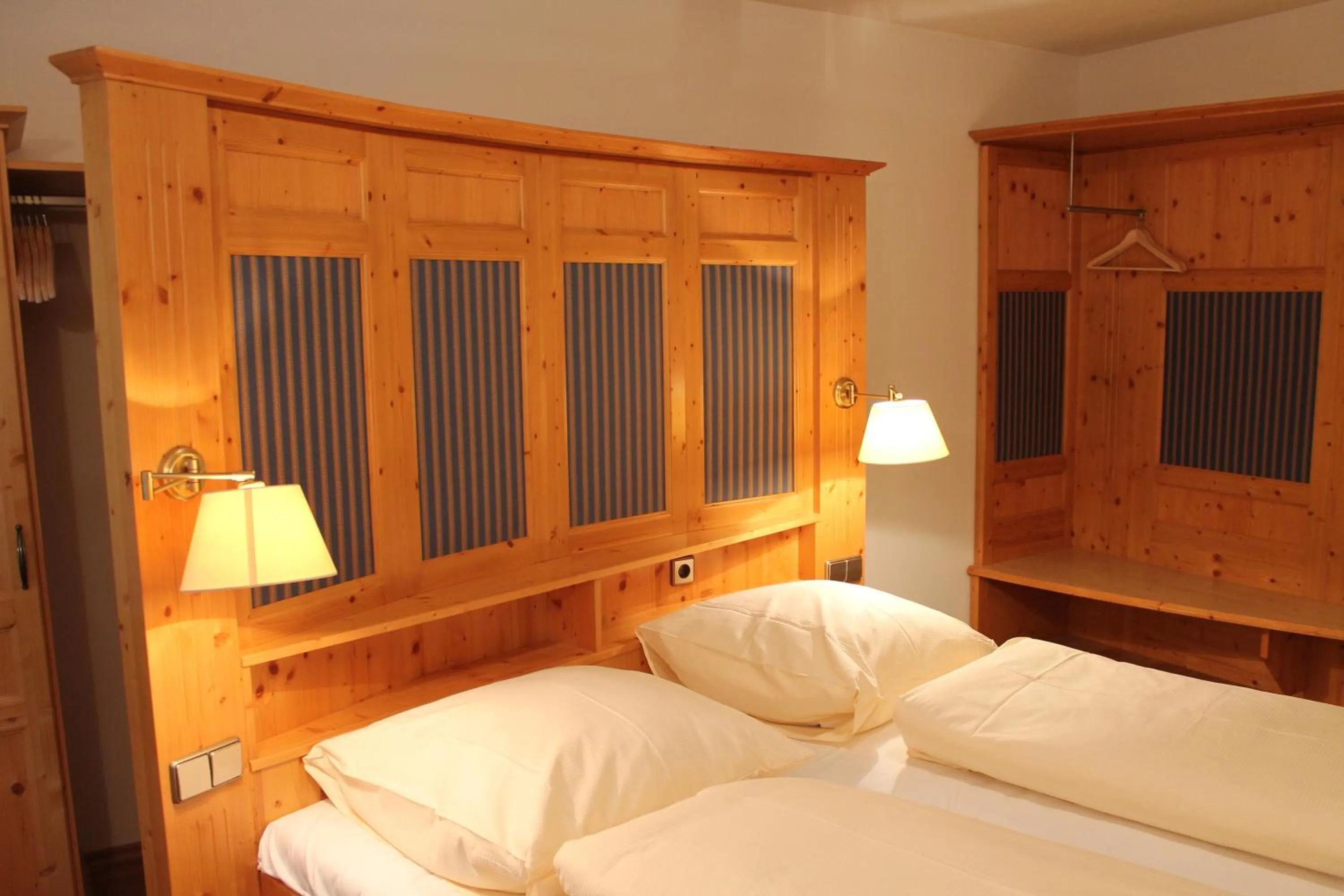 Bed in Action Forest Hotel - Kletterwald - Lasertag - nähe Badeparadies