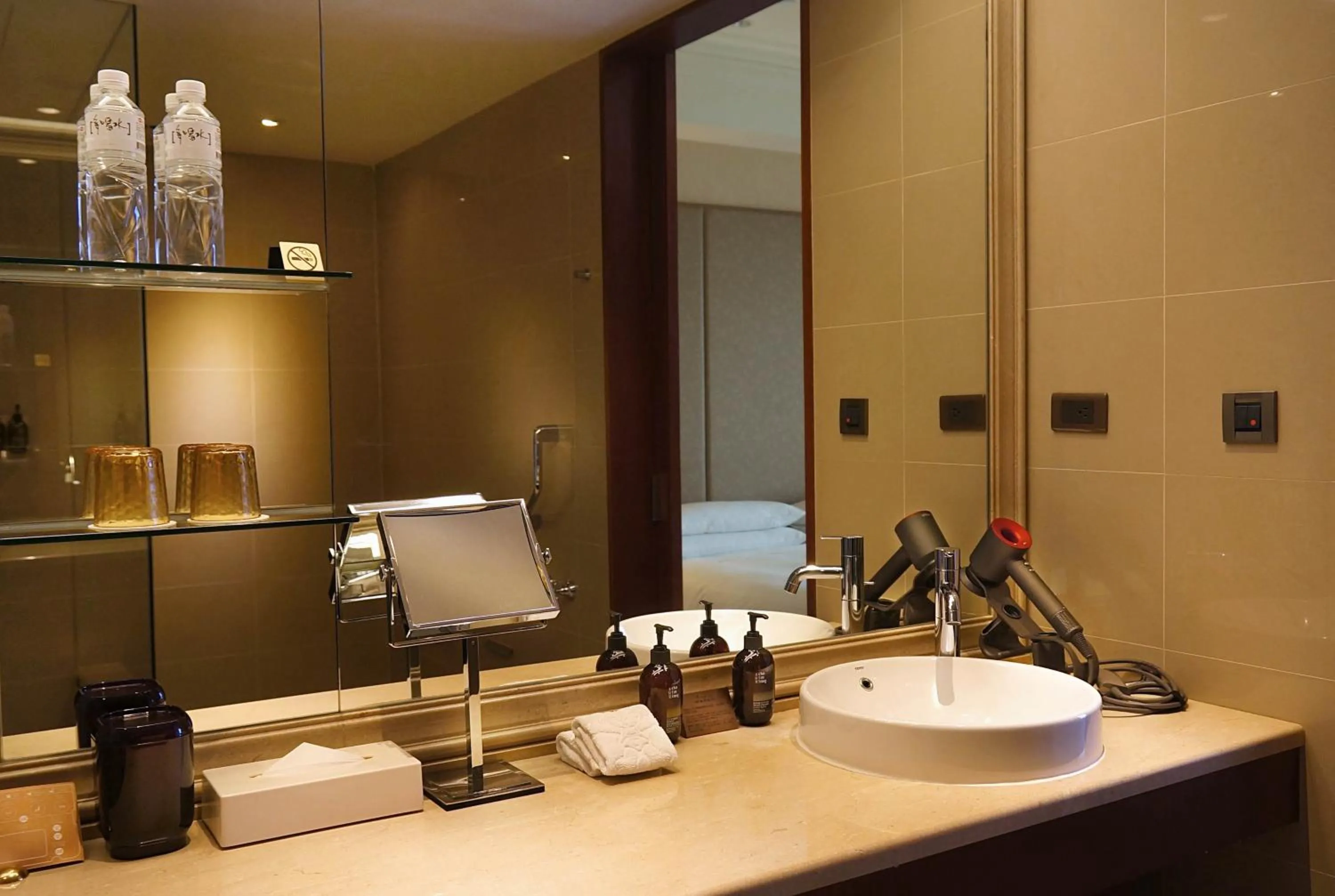 On site in San Want Residences Taipei