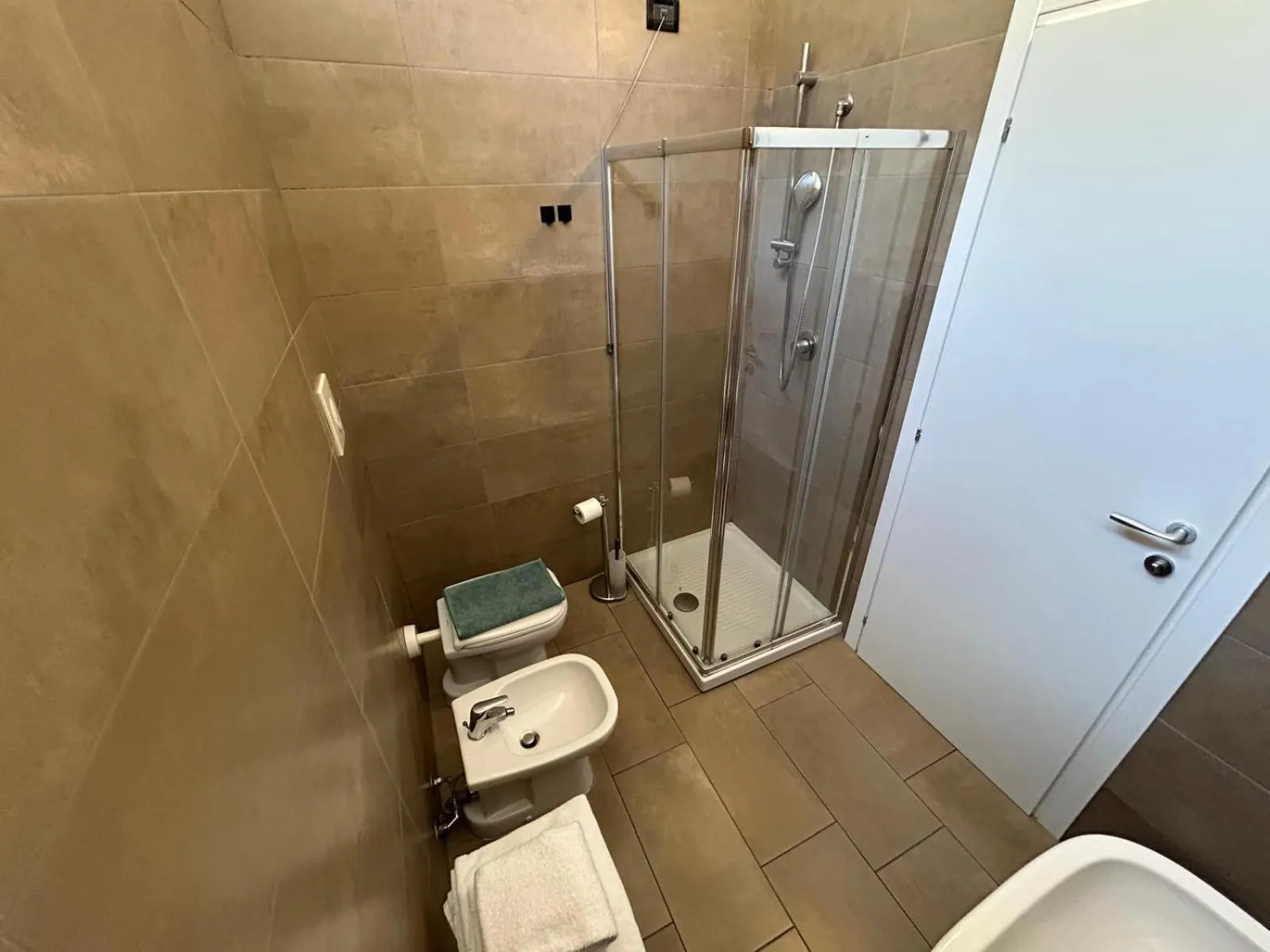 Bathroom in Albergo Salerno