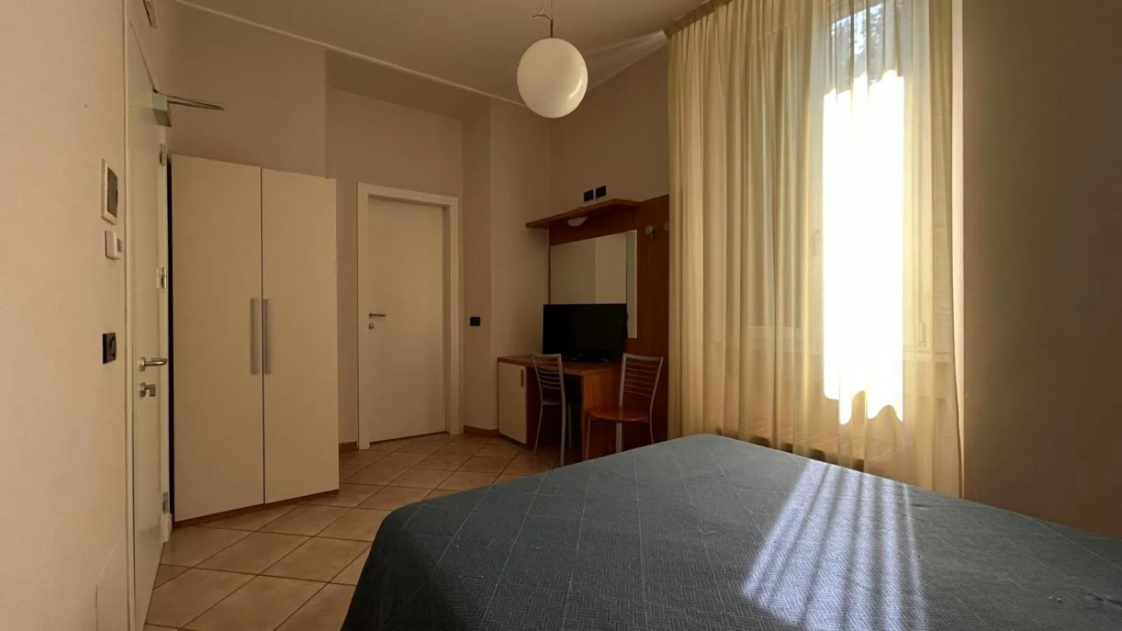 Bed in Albergo Salerno