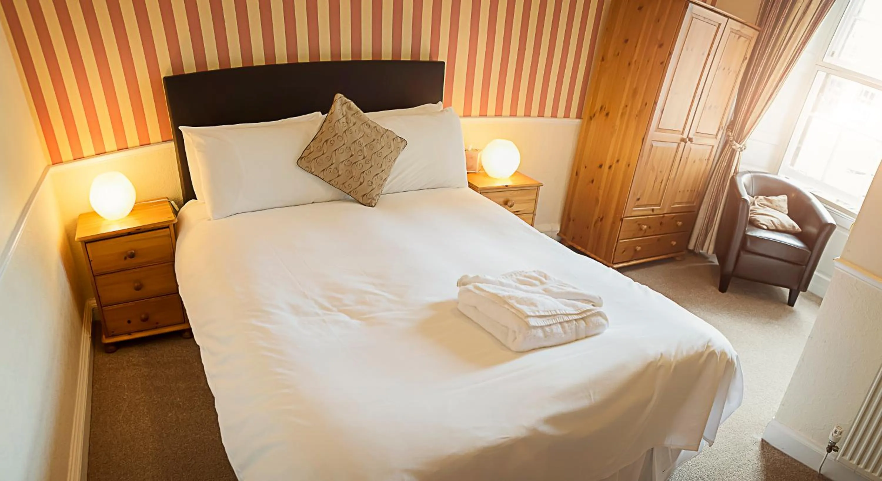 Bed in Elder York Guest House