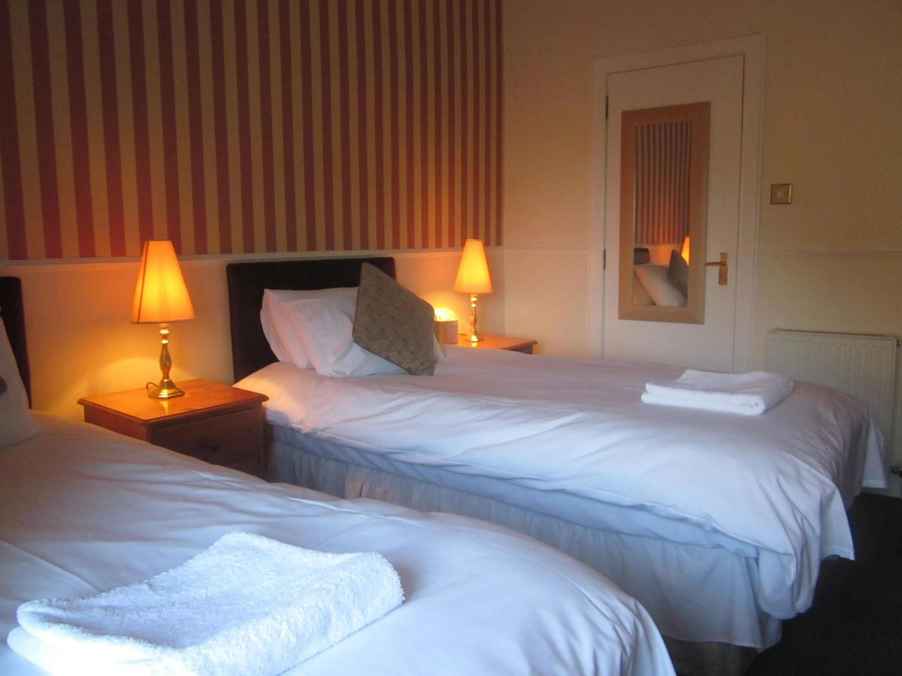 Bed in Elder York Guest House
