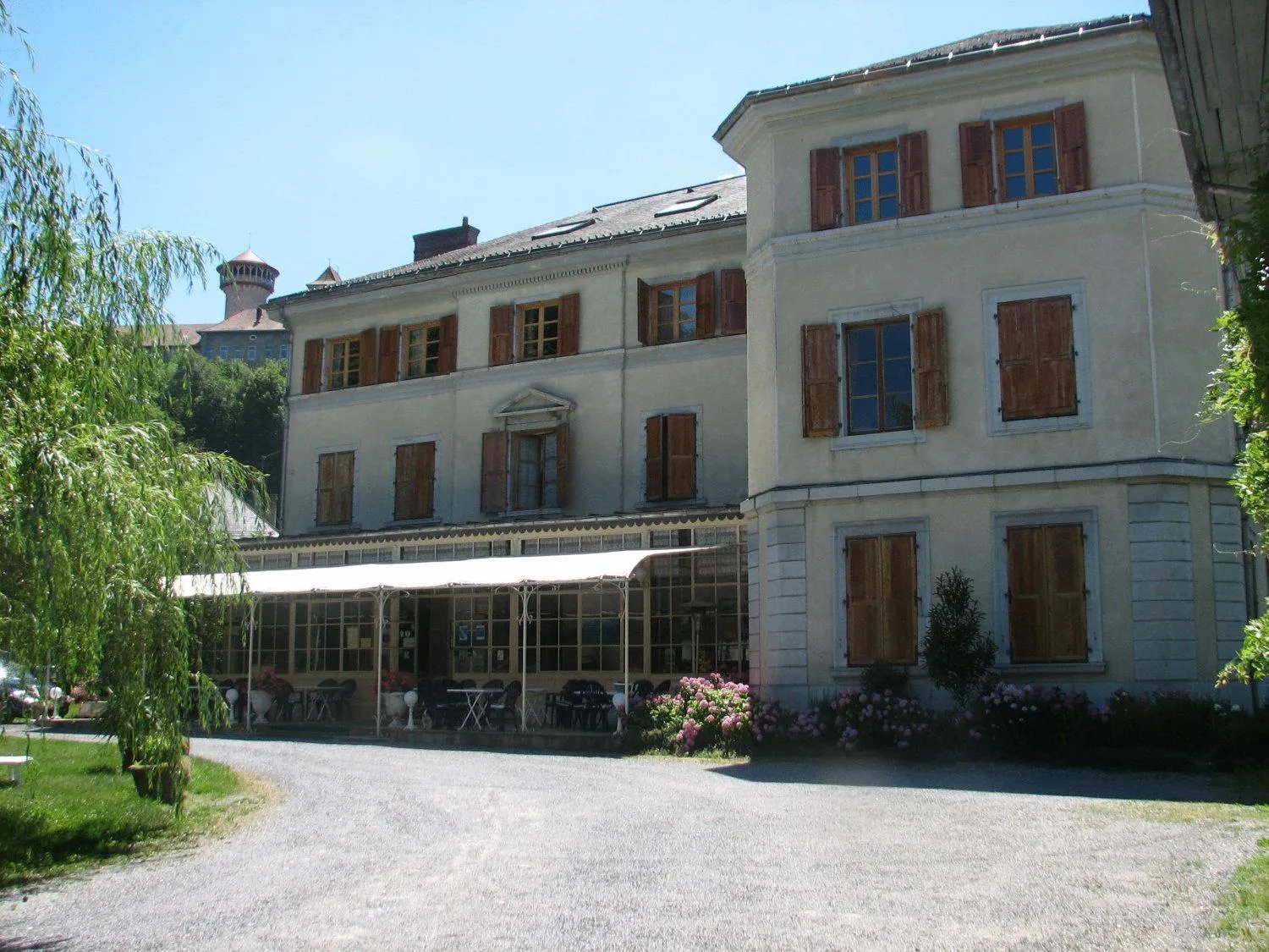 Facade/entrance in Hotel Du Parc - Manoir Du Baron Blanc