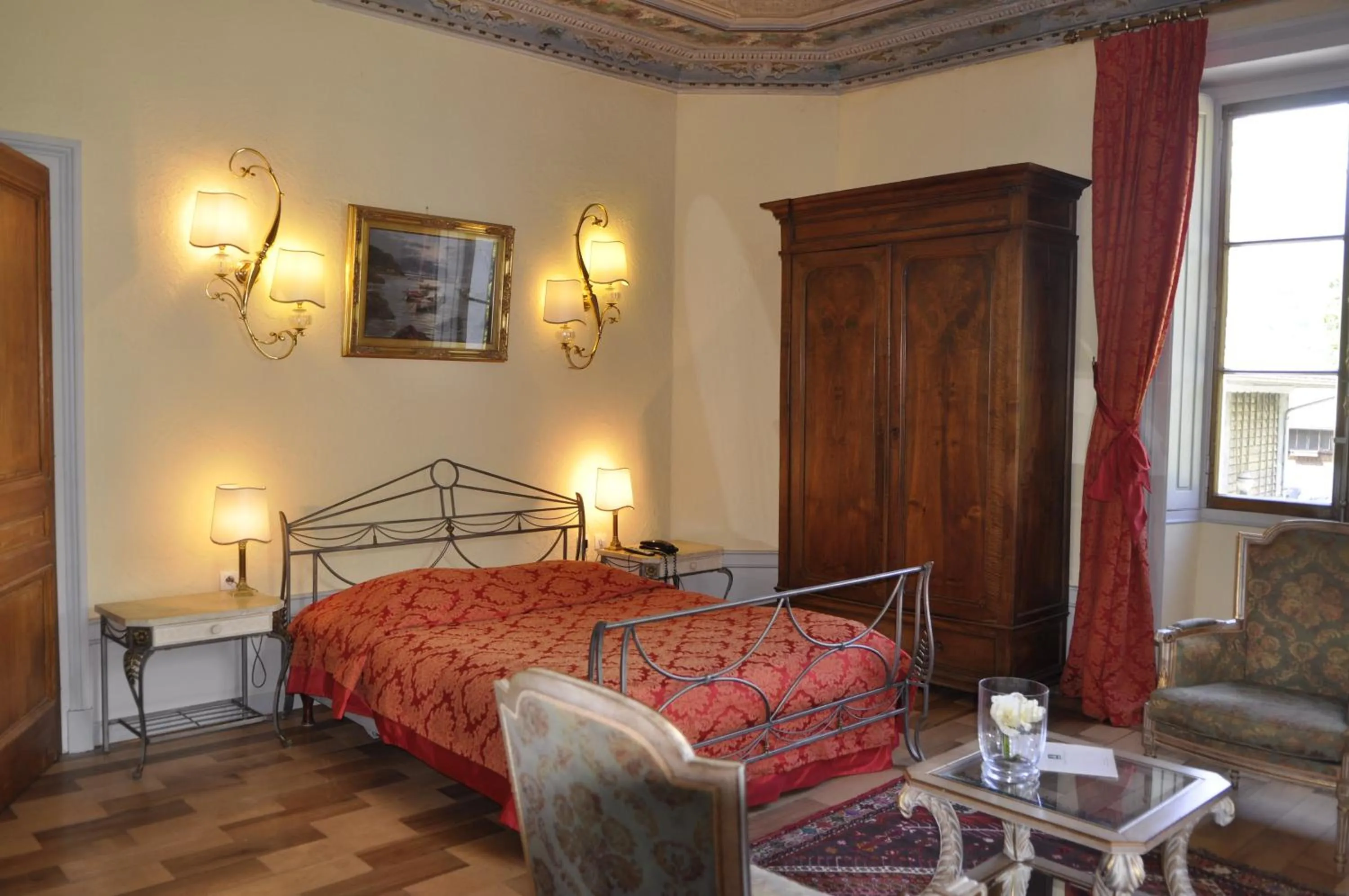 Photo of the whole room, Bed in Hotel Du Parc - Manoir Du Baron Blanc
