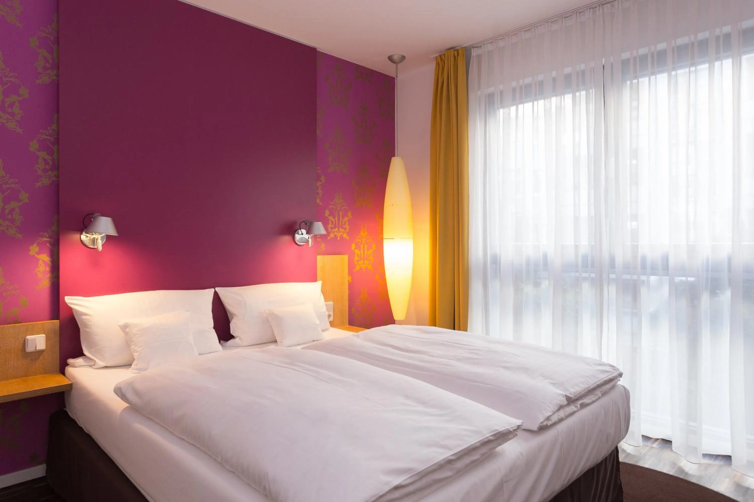 Bedroom, Bed in Grimm's Berlin Mitte