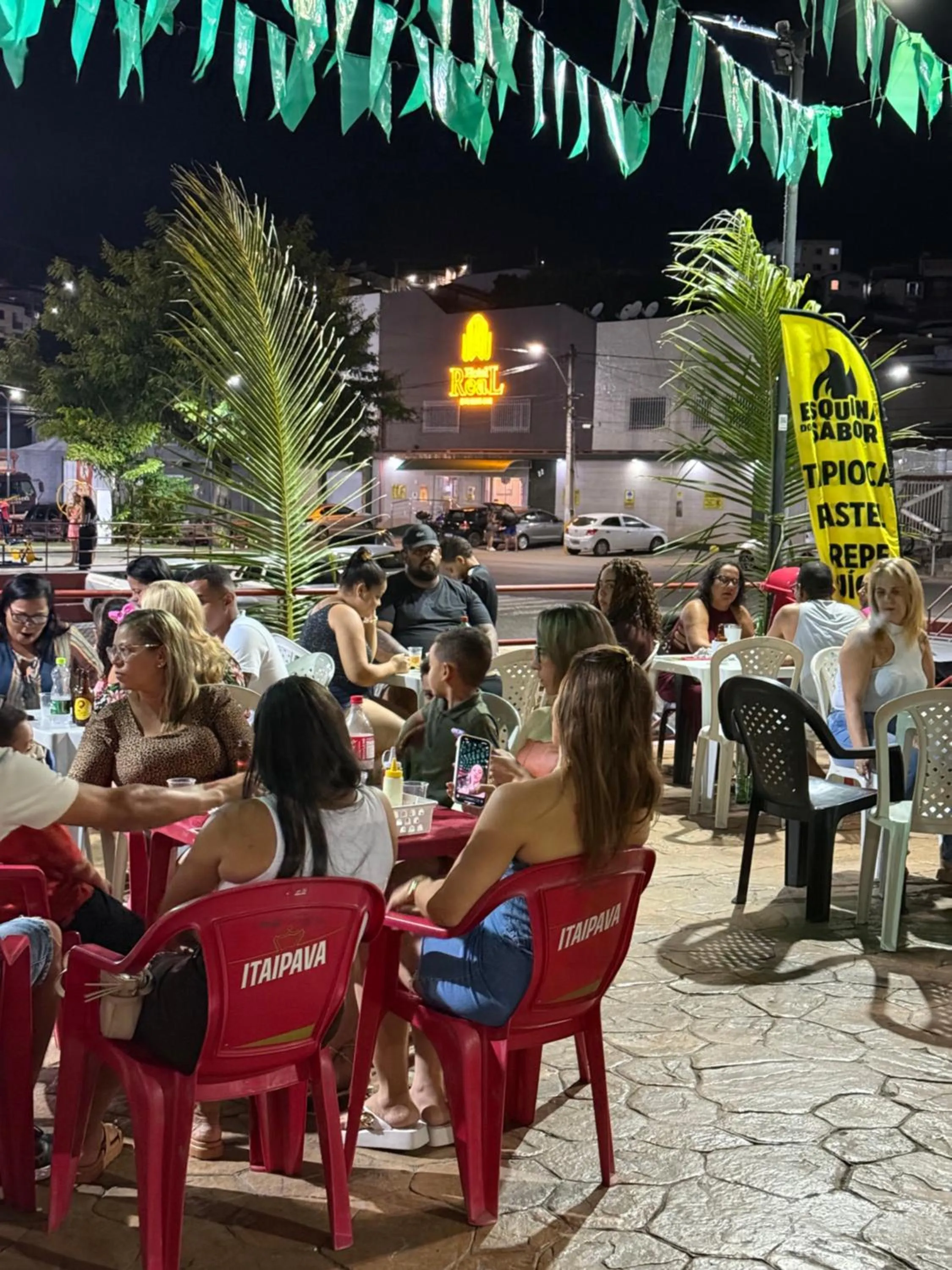 Restaurant/places to eat in Hotel Real Jequie