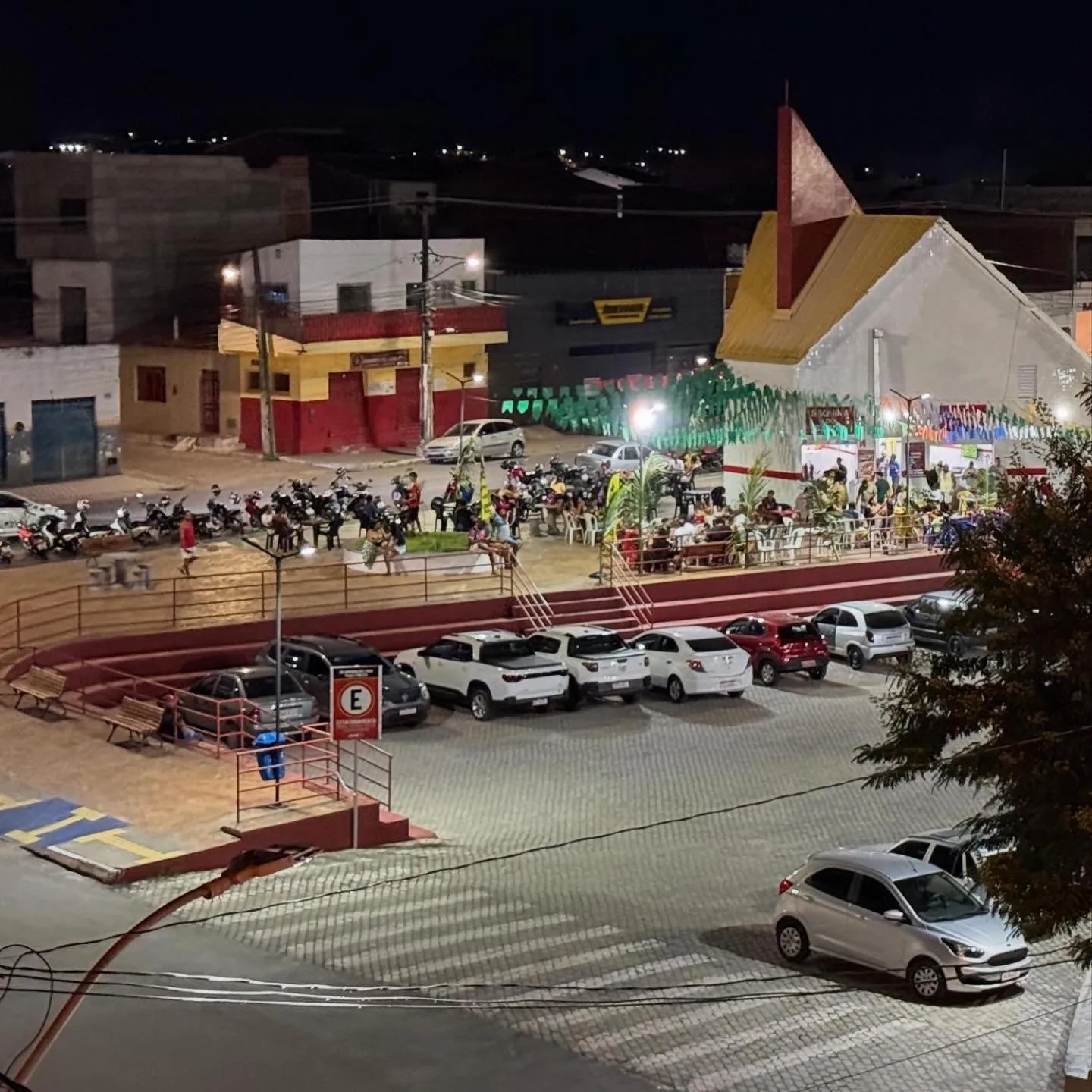 Night in Hotel Real Jequie