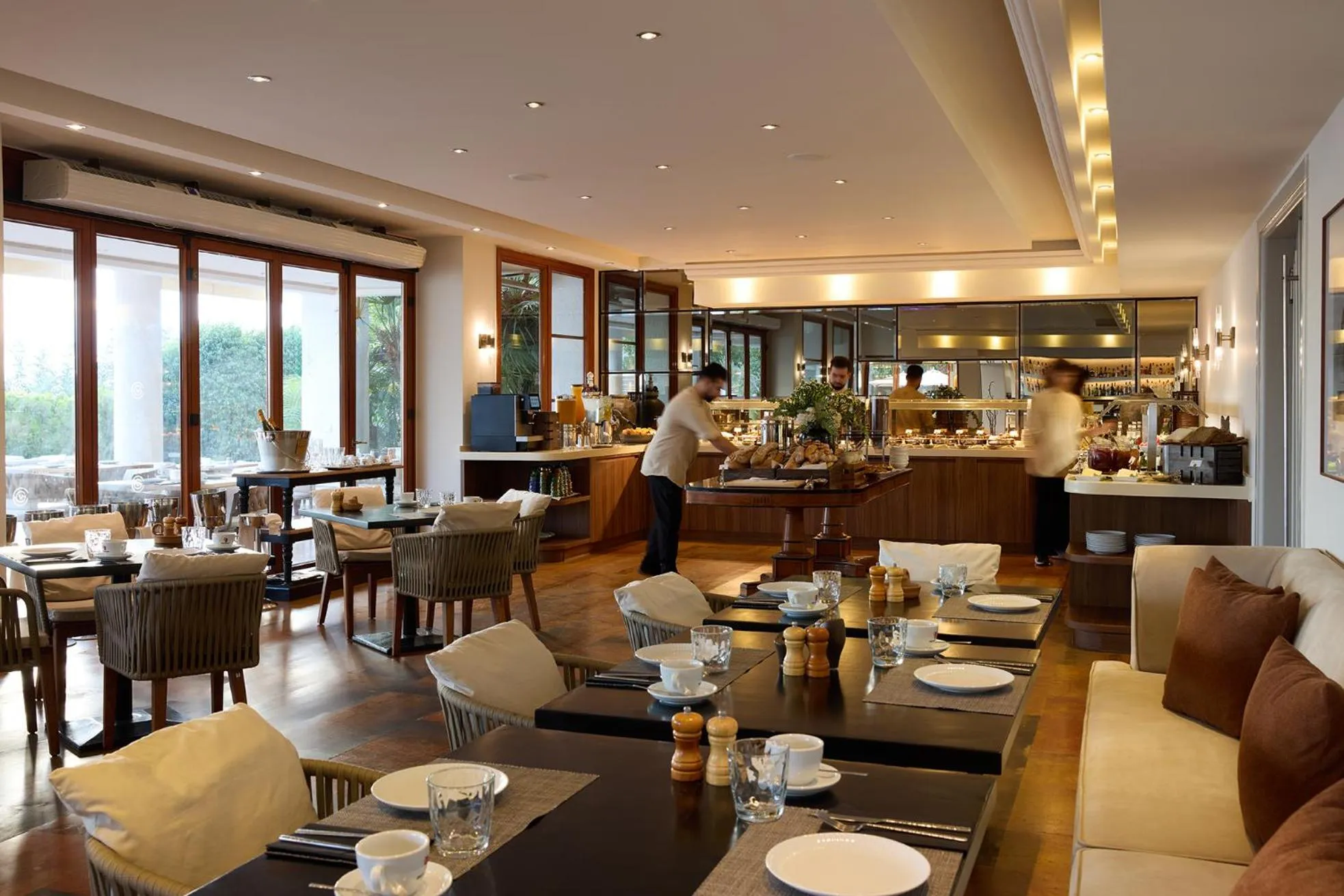 Restaurant/places to eat in Elounda Gulf Villas by Sandglass