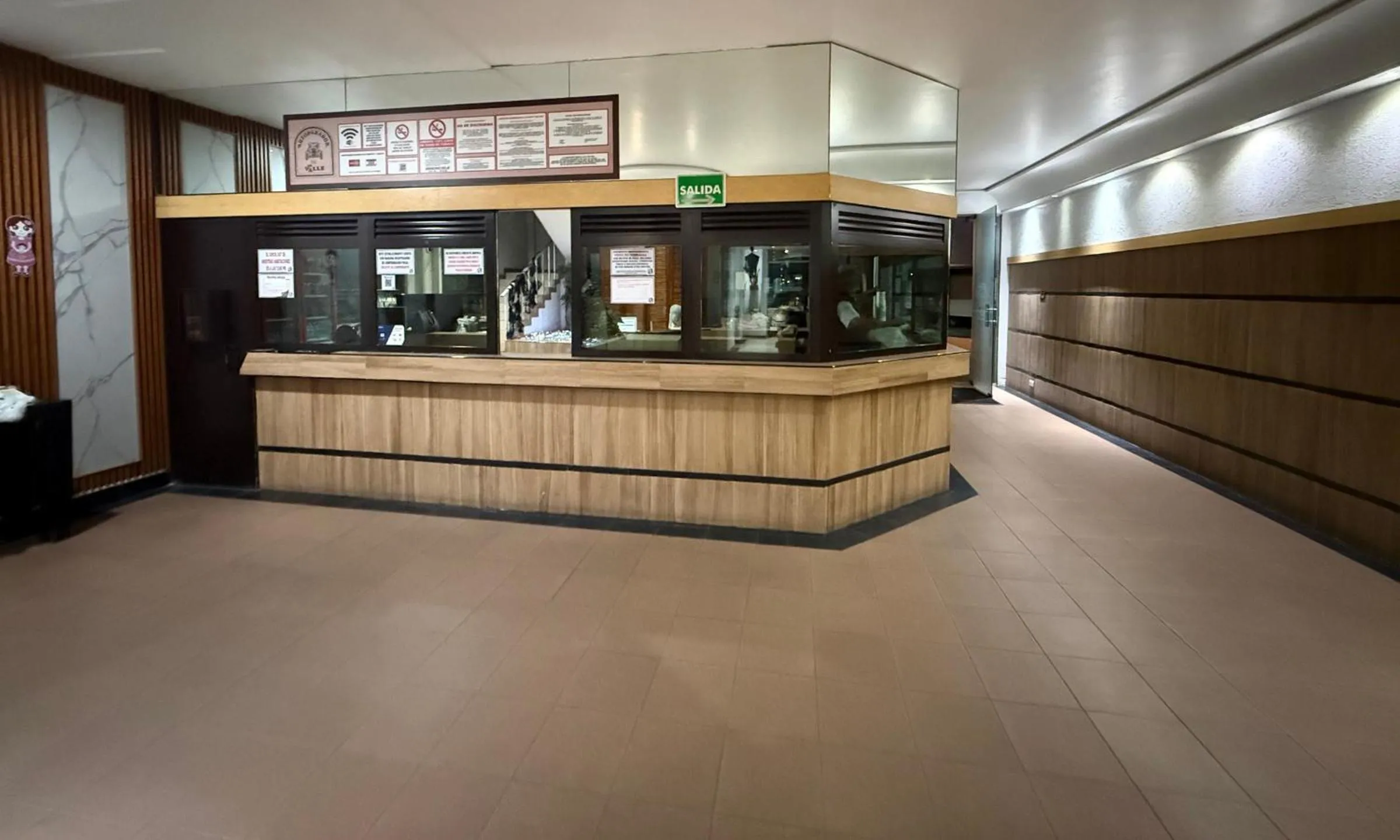 Lobby or reception in Autoparador Del Valle