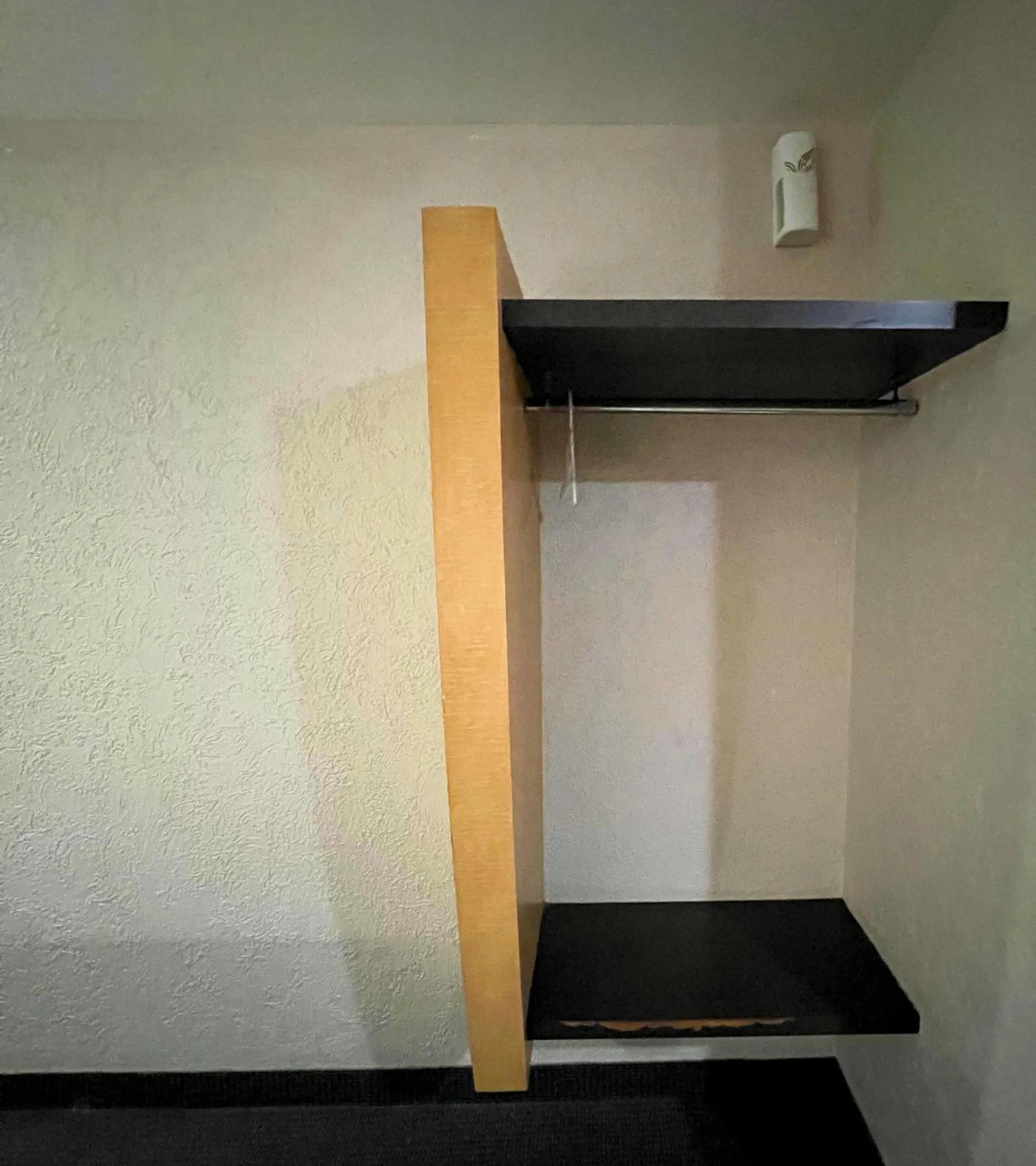 furniture in Autoparador Del Valle
