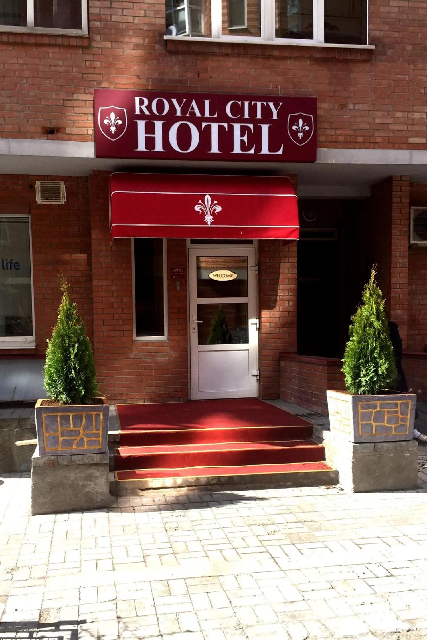 Royal City Hotel