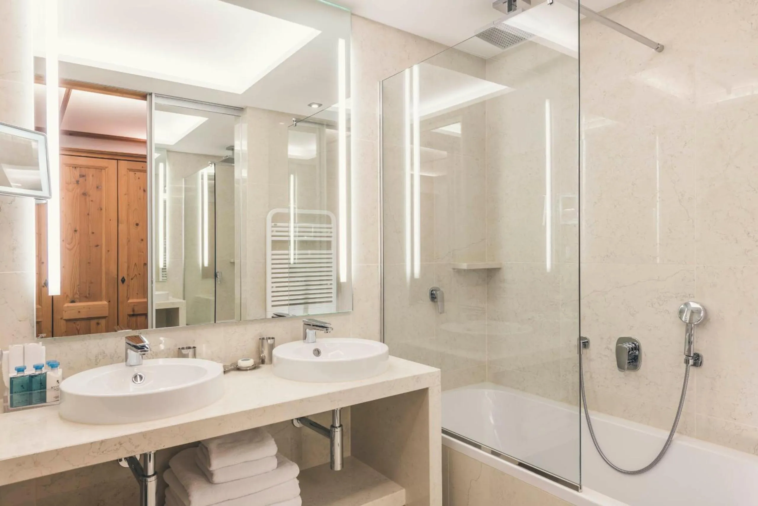 Bathroom in Schlosshotel Ischgl 5-Sterne Superior