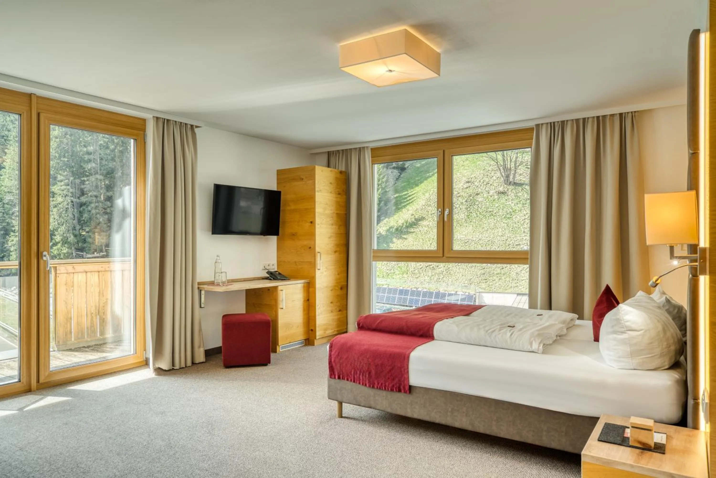 Bed in Mallaun Hotel.Erlebnis