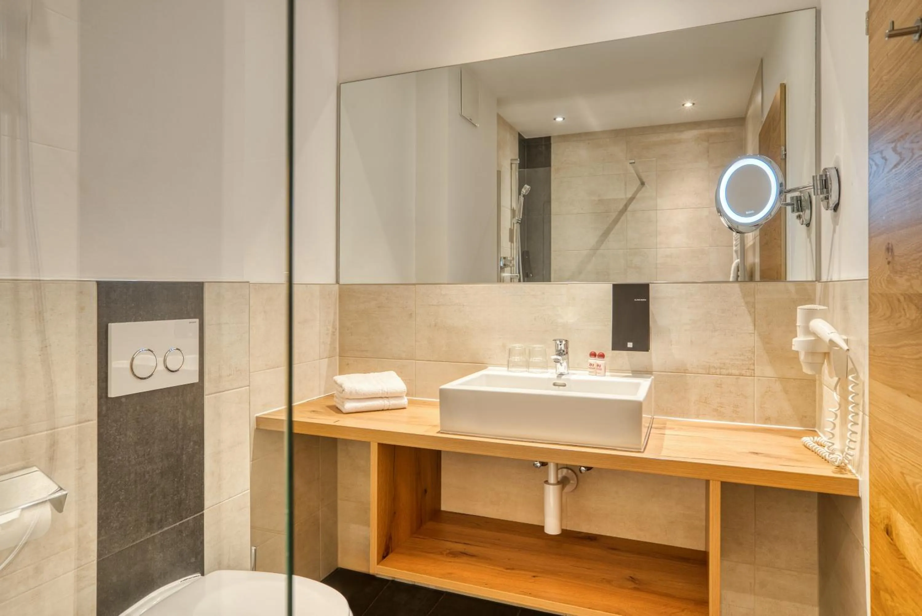 Bathroom in Mallaun Hotel.Erlebnis