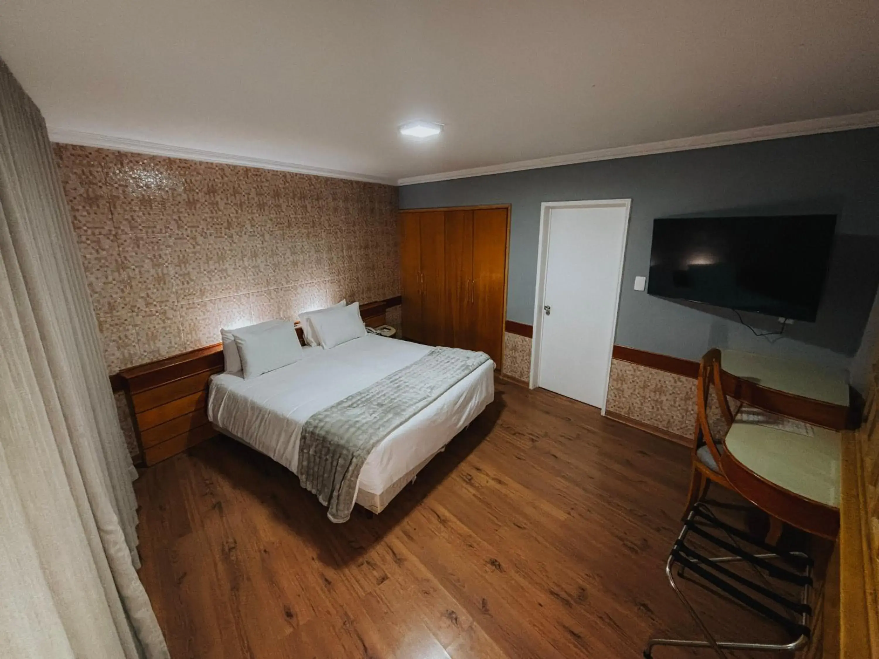 Master Family Suite in HOTEL DEL REY CURITIBA by POTY - NA FAMOSA RUA XV DE NOVEMBRO Master Family Suite in HOTEL DEL REY CURITIBA by POTY - NA FAMOSA RUA XV DE NOVEMBRO