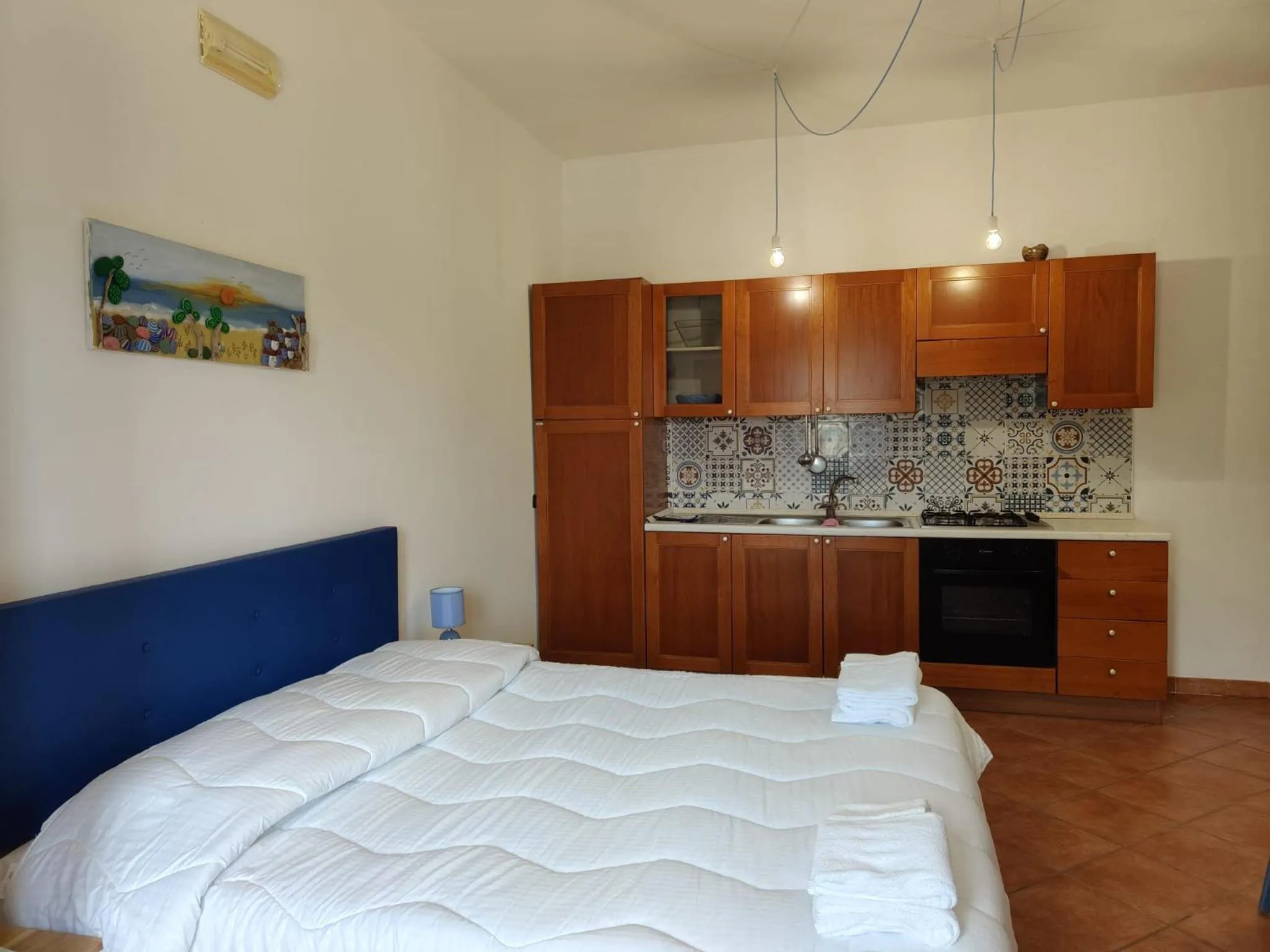 Kitchen or kitchenette, Bed in That's Amore Cilento Country House