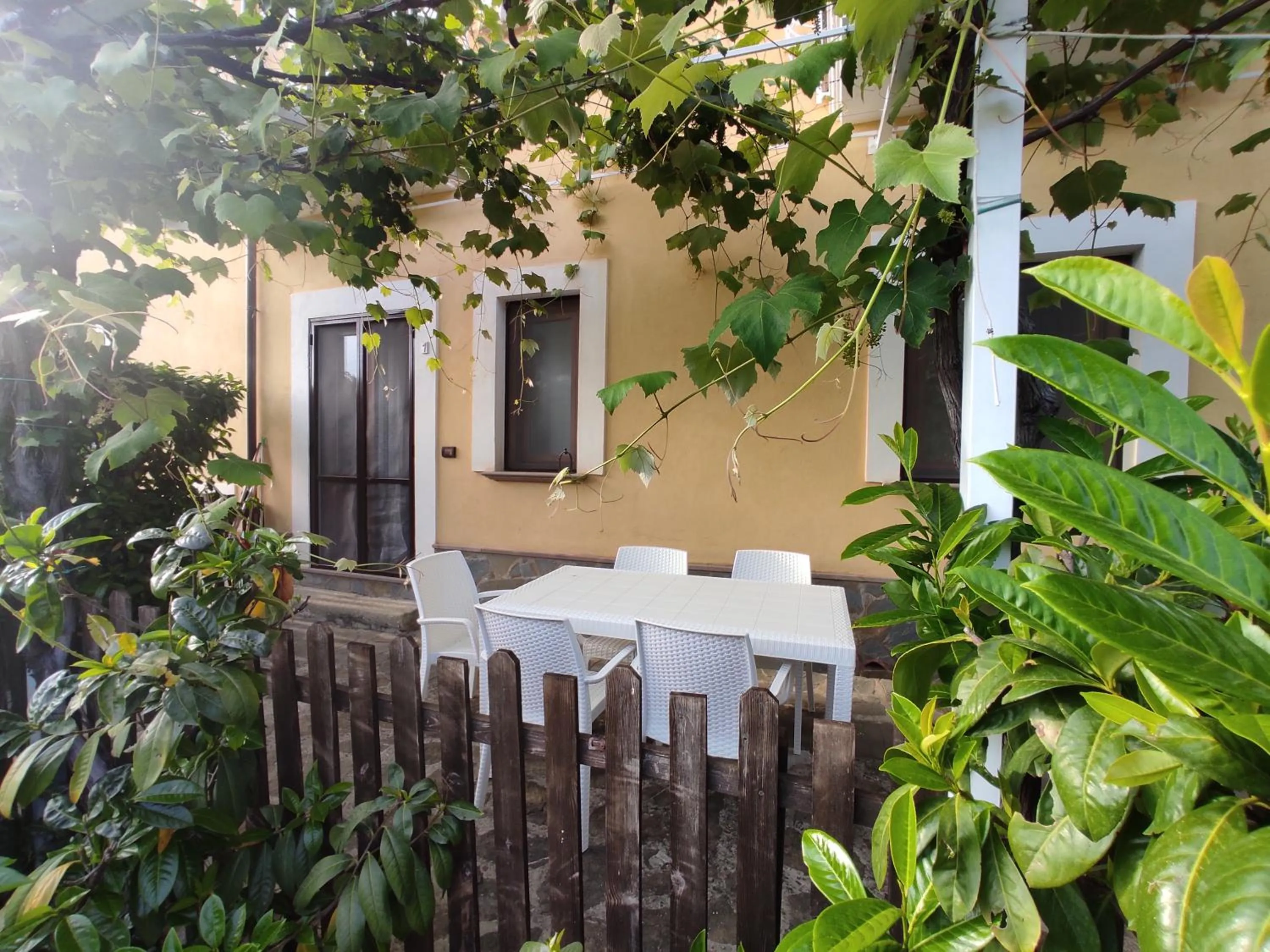 Patio in That's Amore Cilento Country House