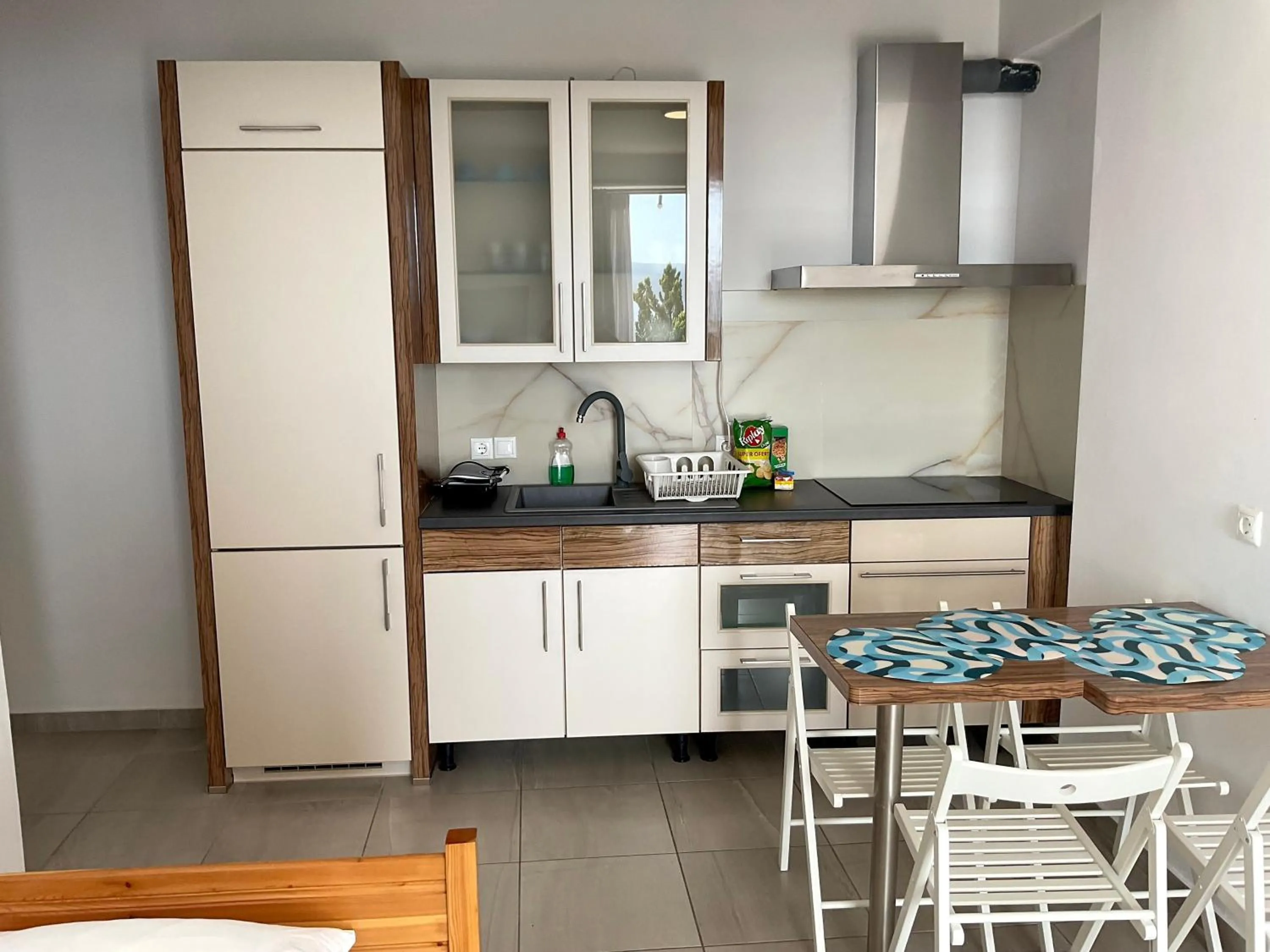Apartment with Balcony in Mojito Beach Apartments with Sea View &Free Parking