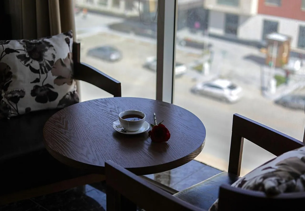 Arto Aparthotel