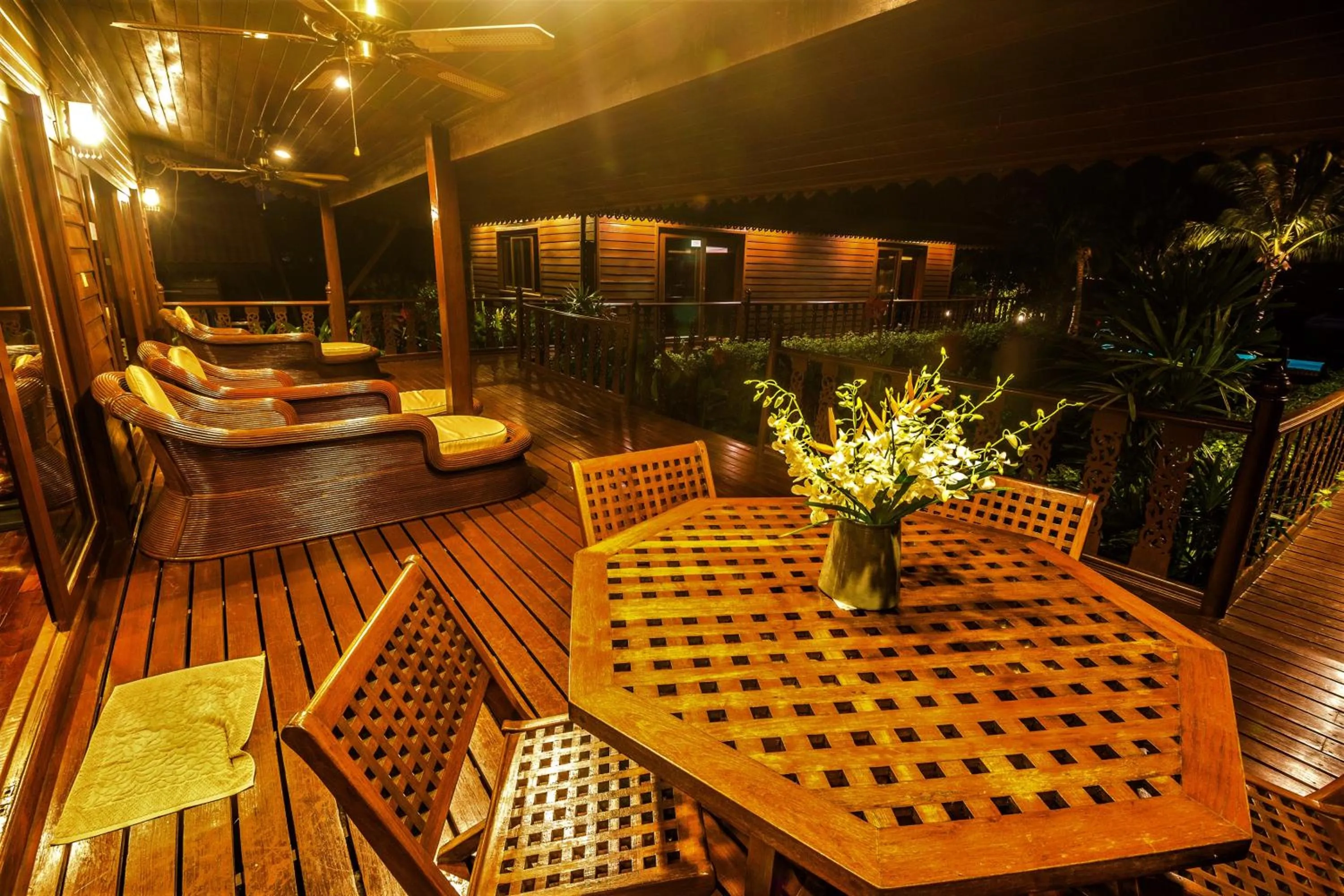 Balcony/Terrace in Erawan Villa Hotel