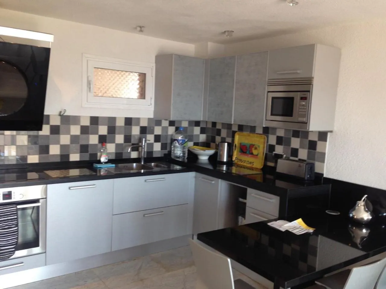 Coffee/tea facilities in Los Geranios