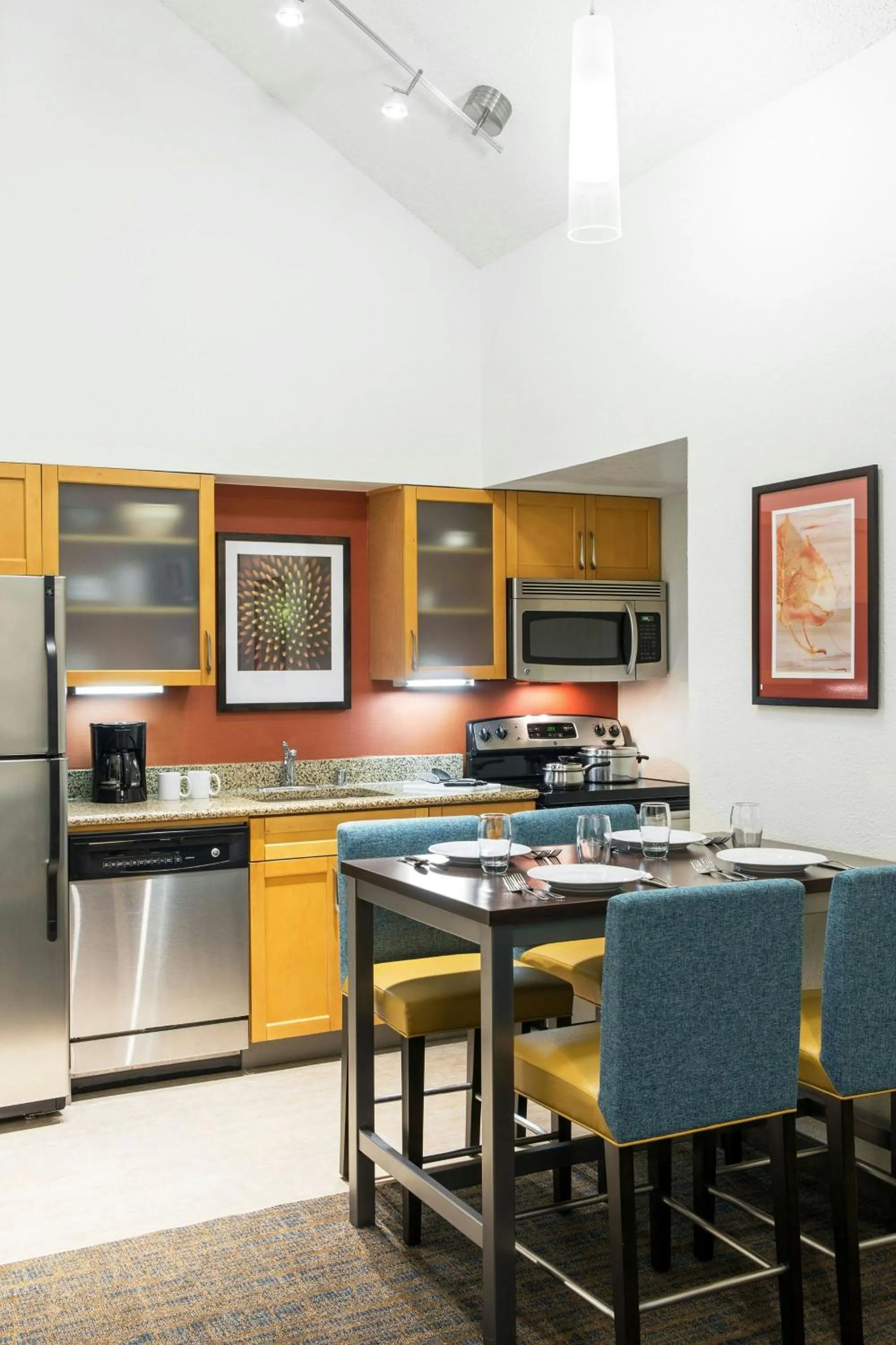 Kitchen or kitchenette in Residence Inn Anaheim Placentia/Fullerton