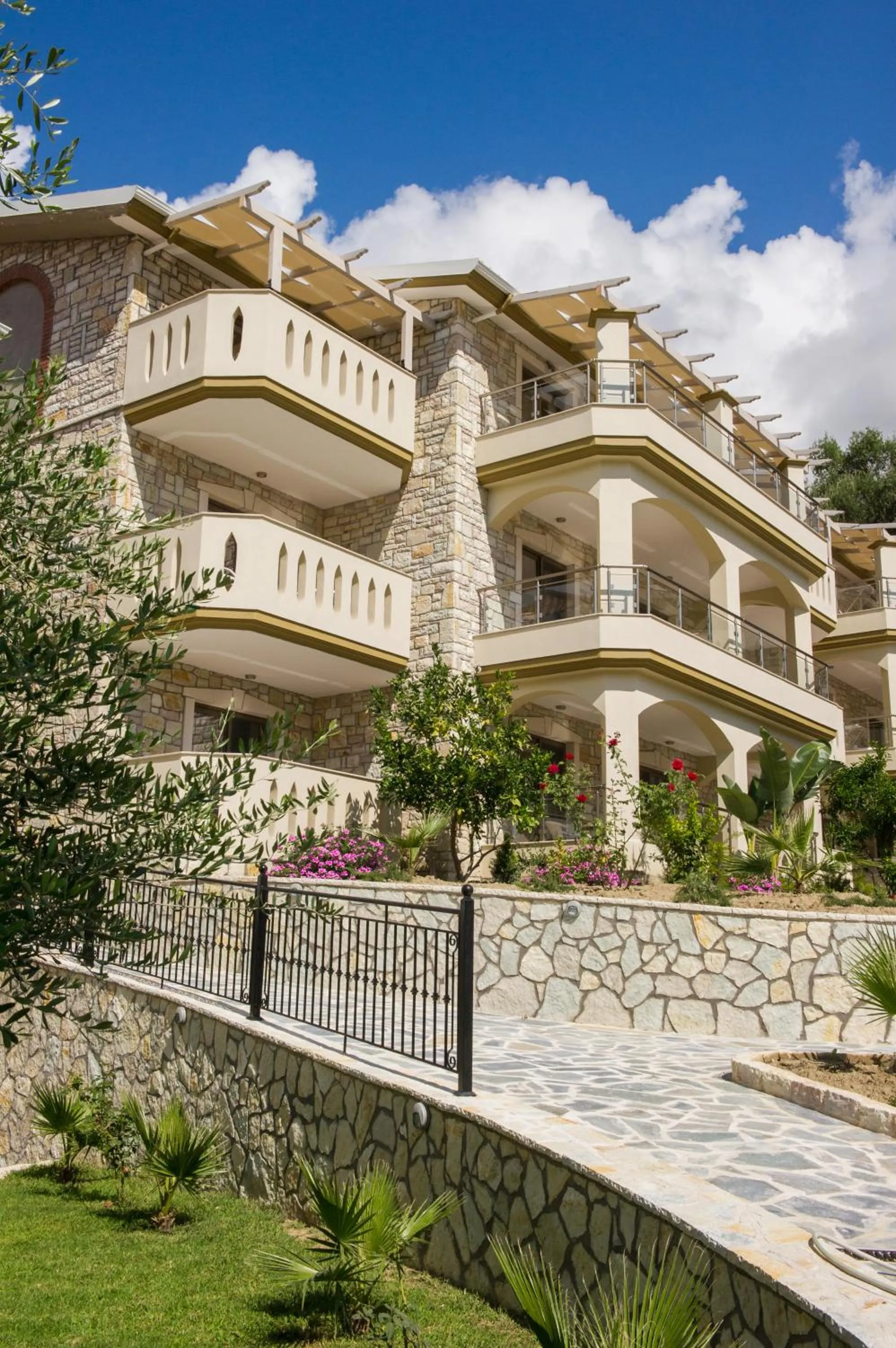 Facade/entrance in Adams Hotel