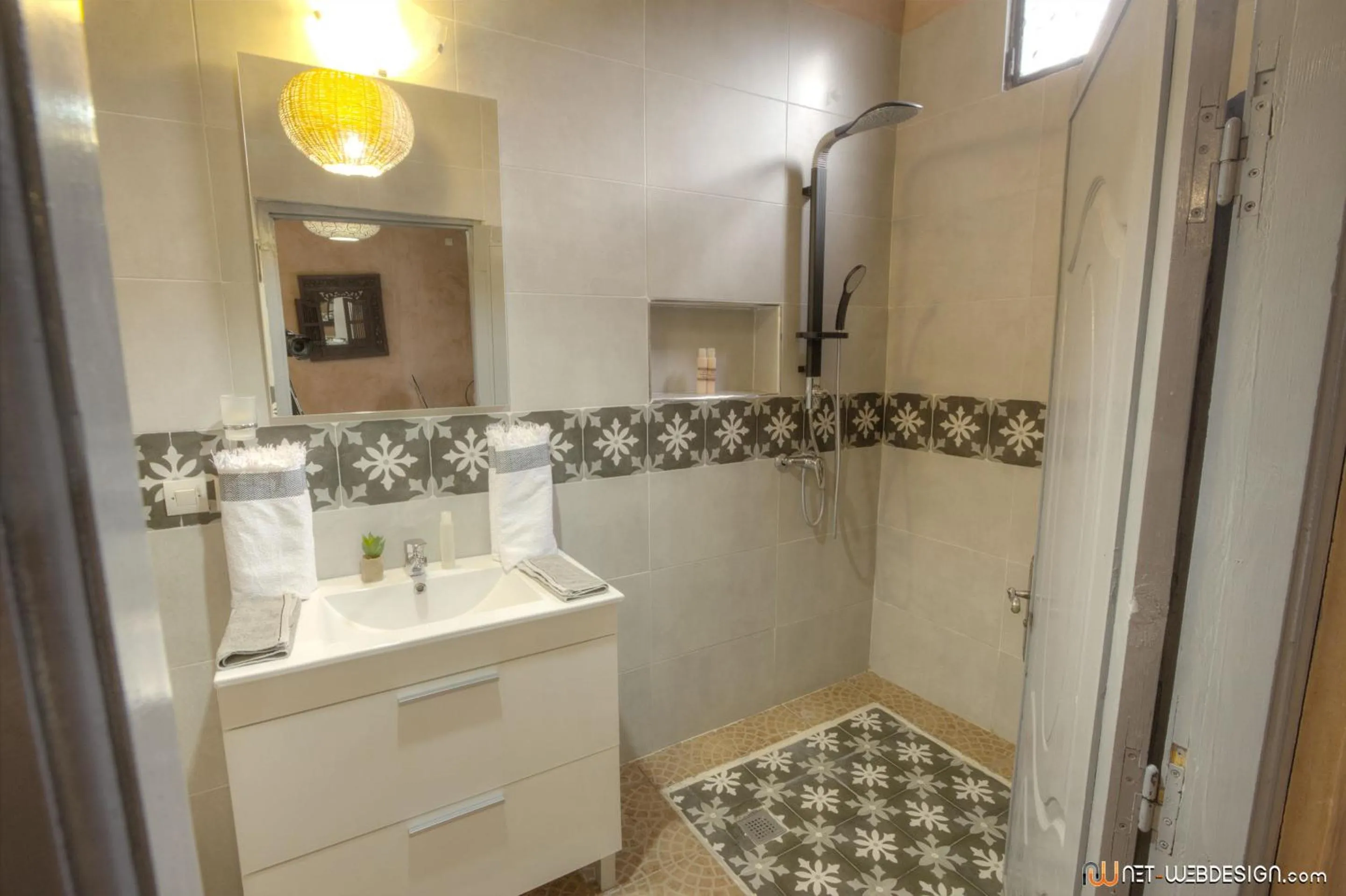 Standard Double Room in Guest House Bagdad Café