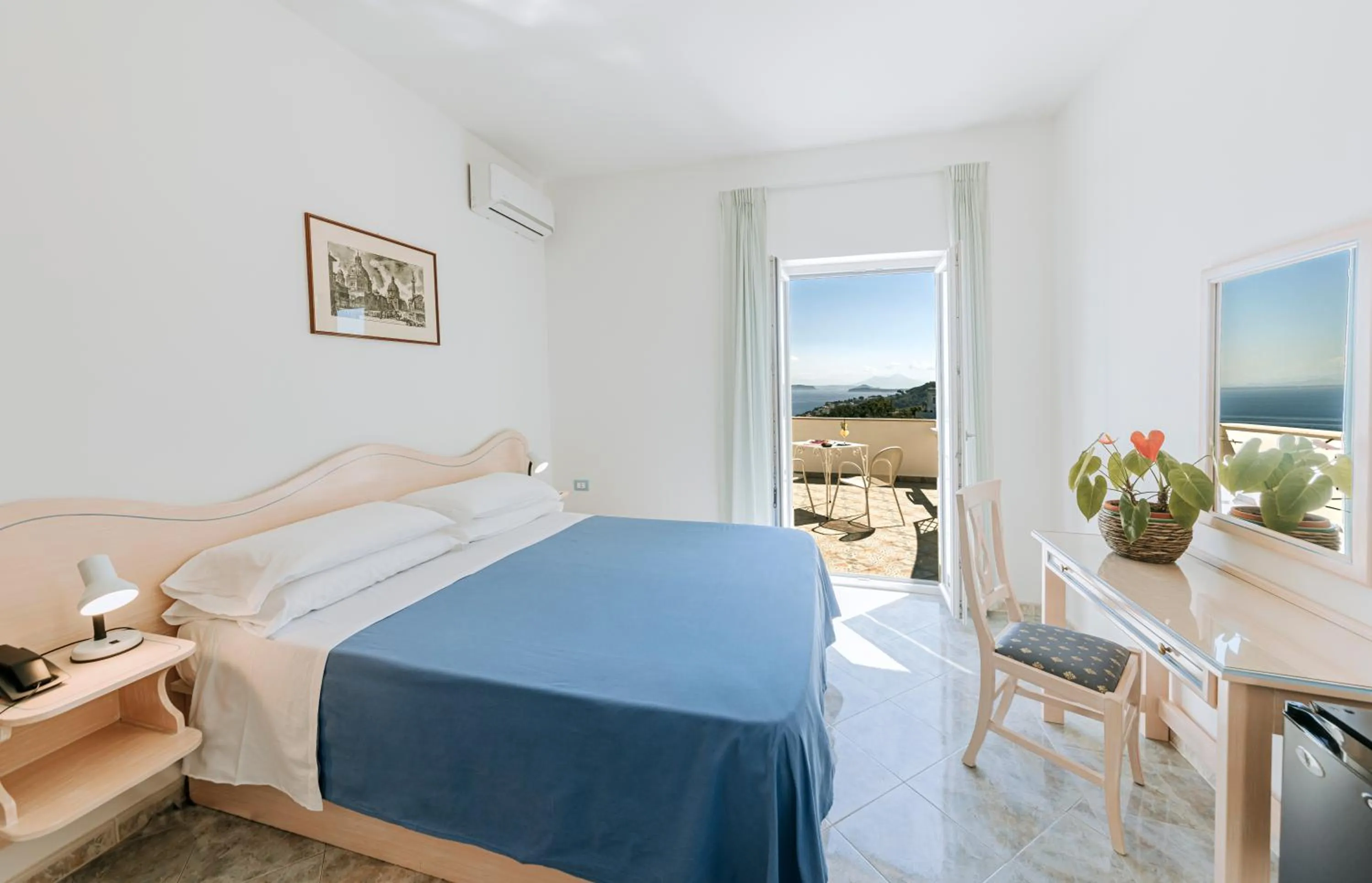 Bed in Hotel Villa D'Orta