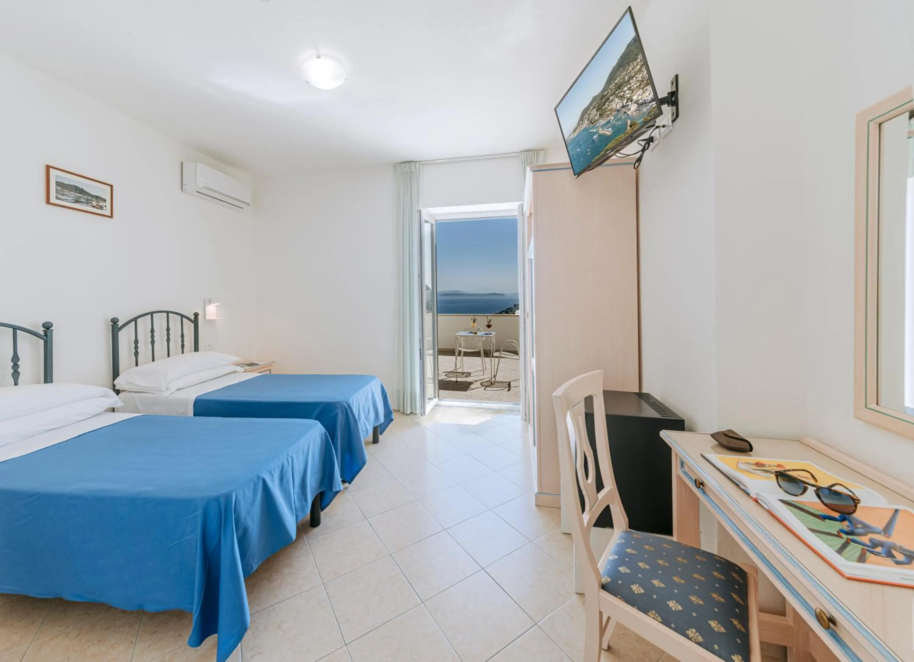 Bed in Hotel Villa D'Orta