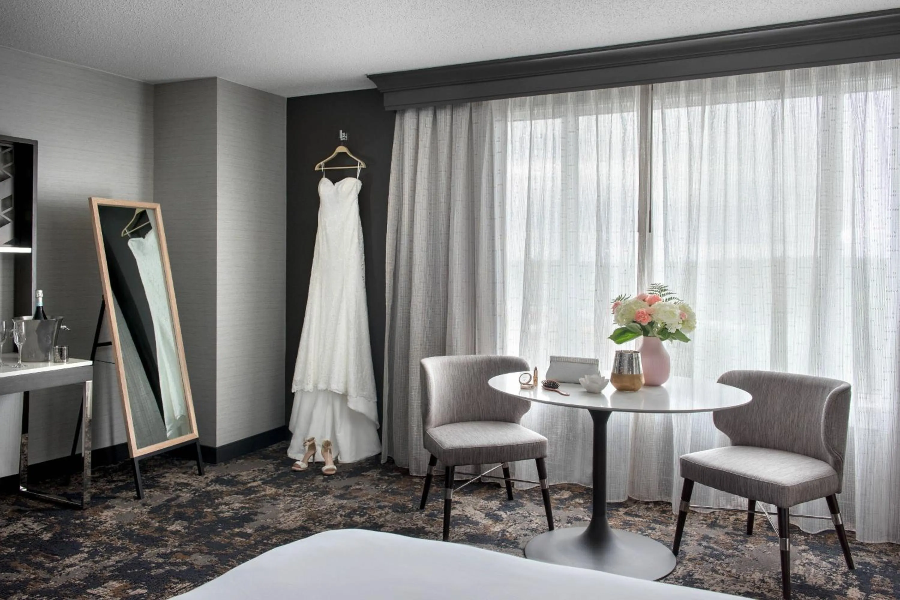 Banquet/Function facilities, Bed in Bridgewater Marriott