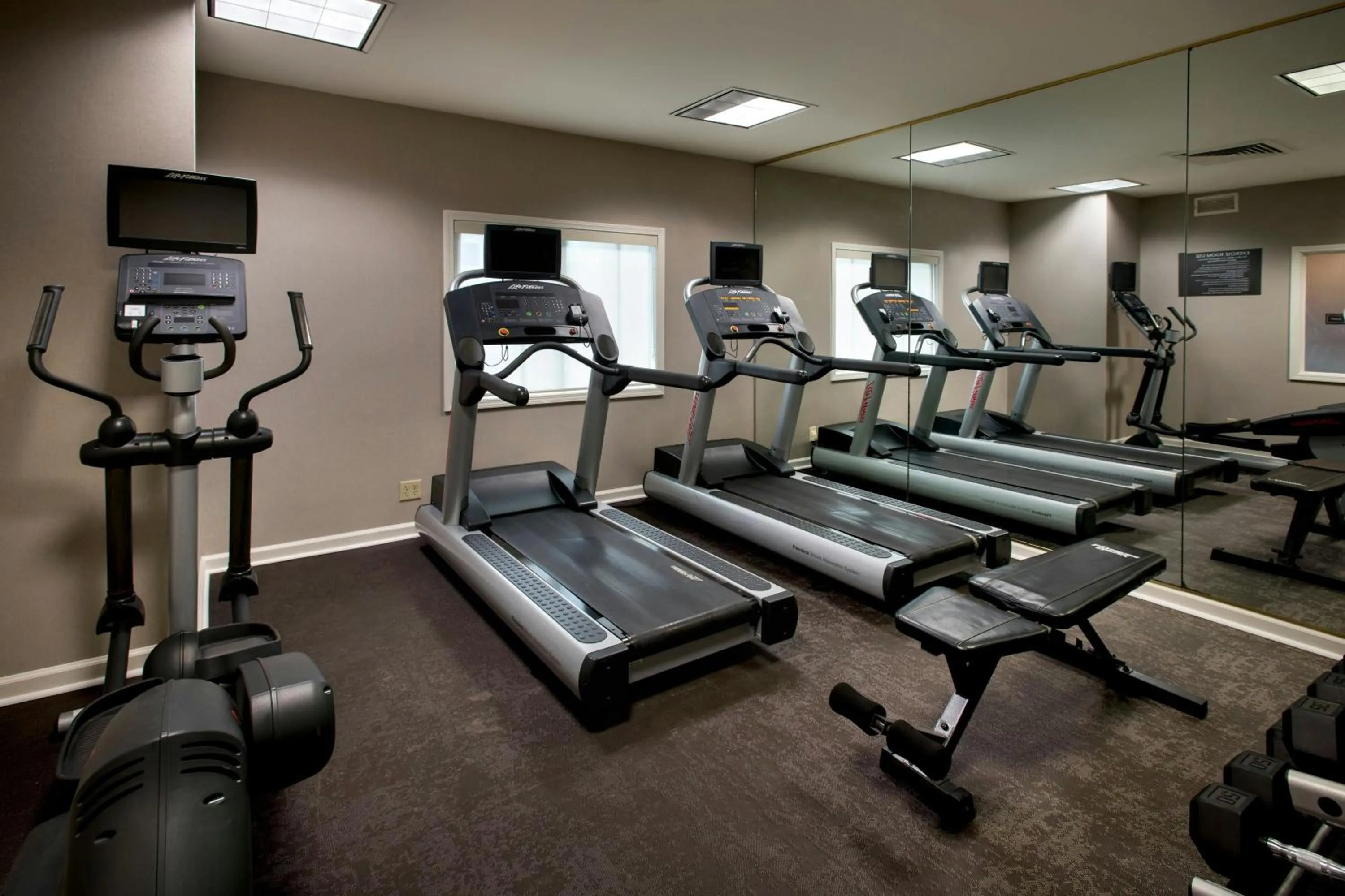 Fitness centre/facilities in Residence Inn Syracuse Carrier Circle