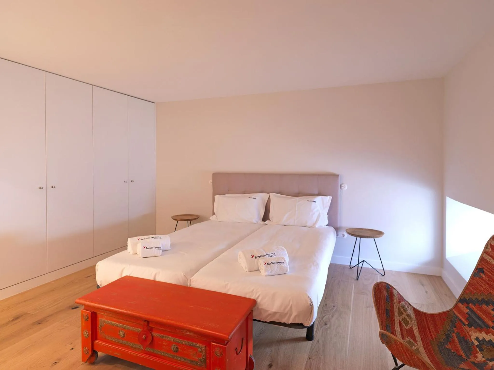 Bed in FLH Seaside Luxury House in Porto