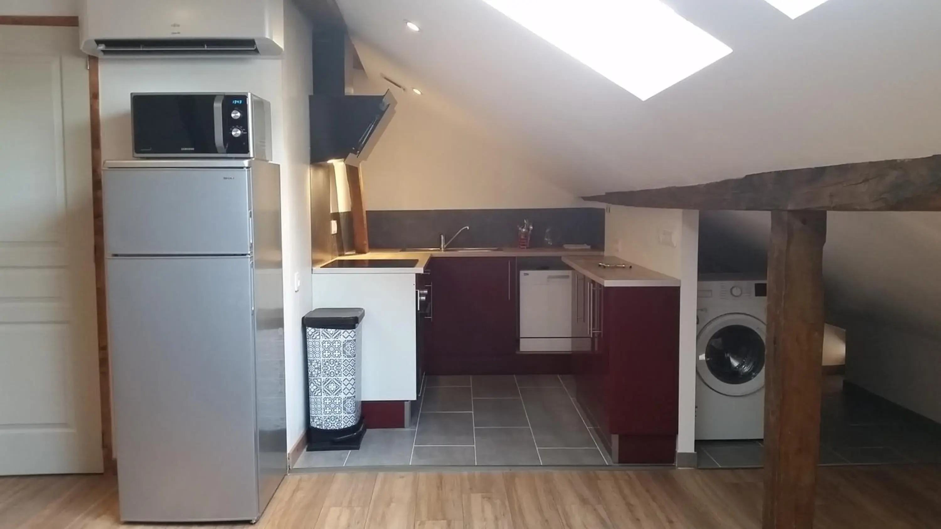 Logis Hôtel - Les Pasteliers Logis Hôtel - Les Pasteliers