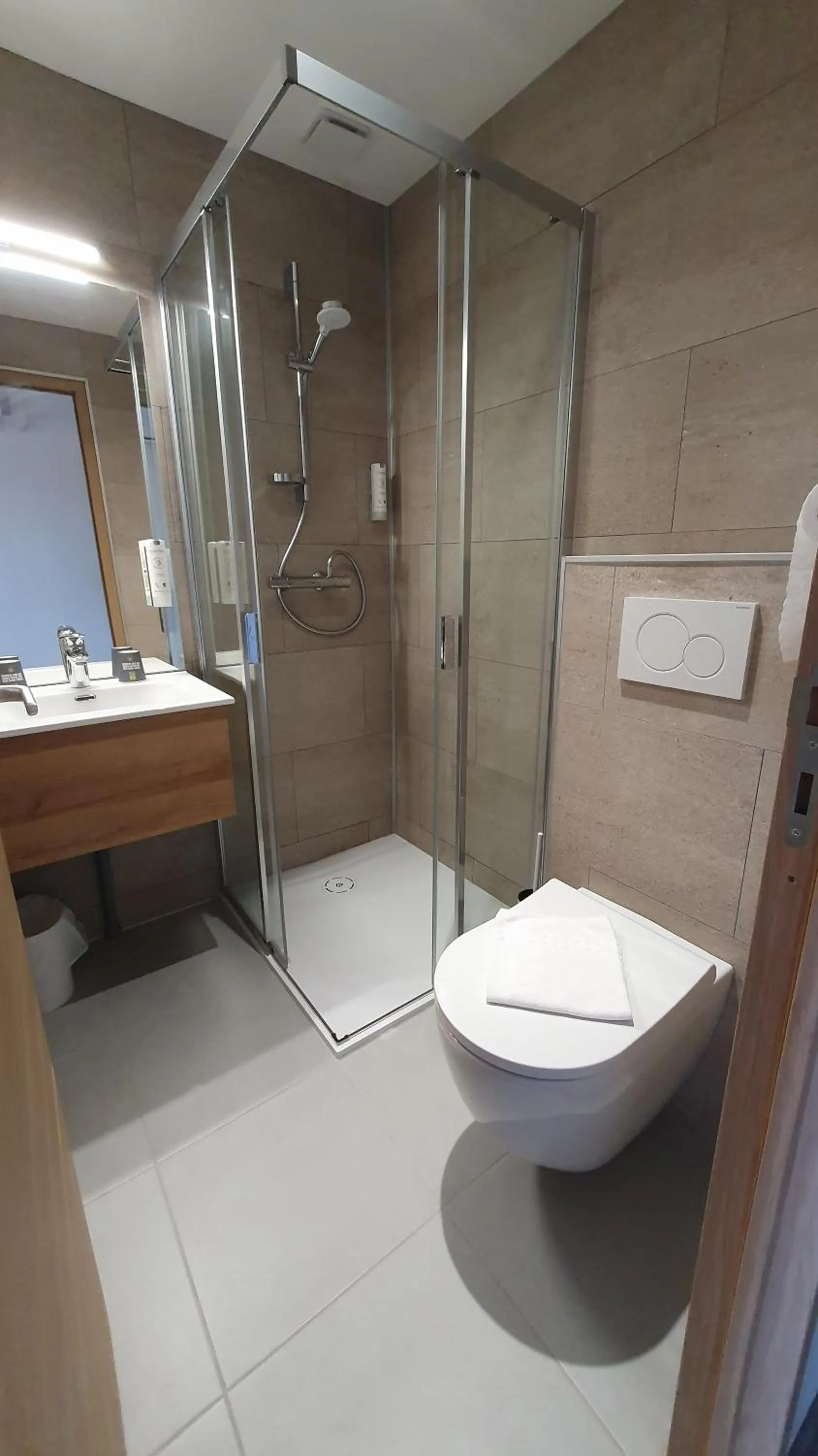 Logis Hôtel - Les Pasteliers